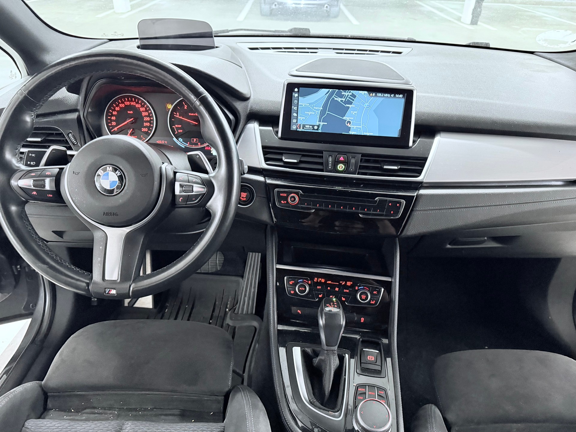BMW 220d xDrive Active Tourer M Sport Steptronic-image-10