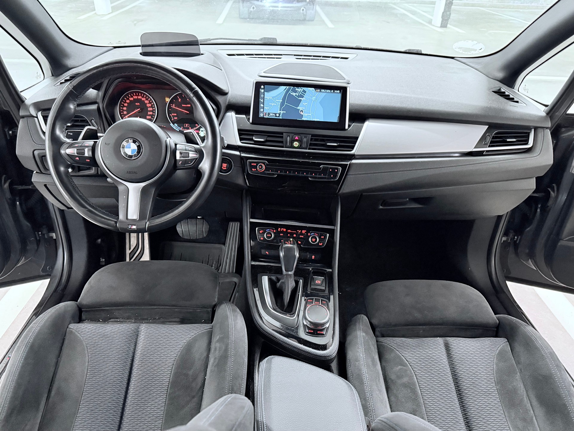 BMW 220d xDrive Active Tourer M Sport Steptronic-image-11
