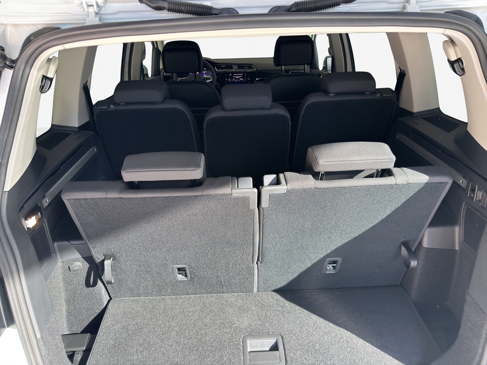 VW Touran 1.5 TSI EVO Comfortline DSG-image-15