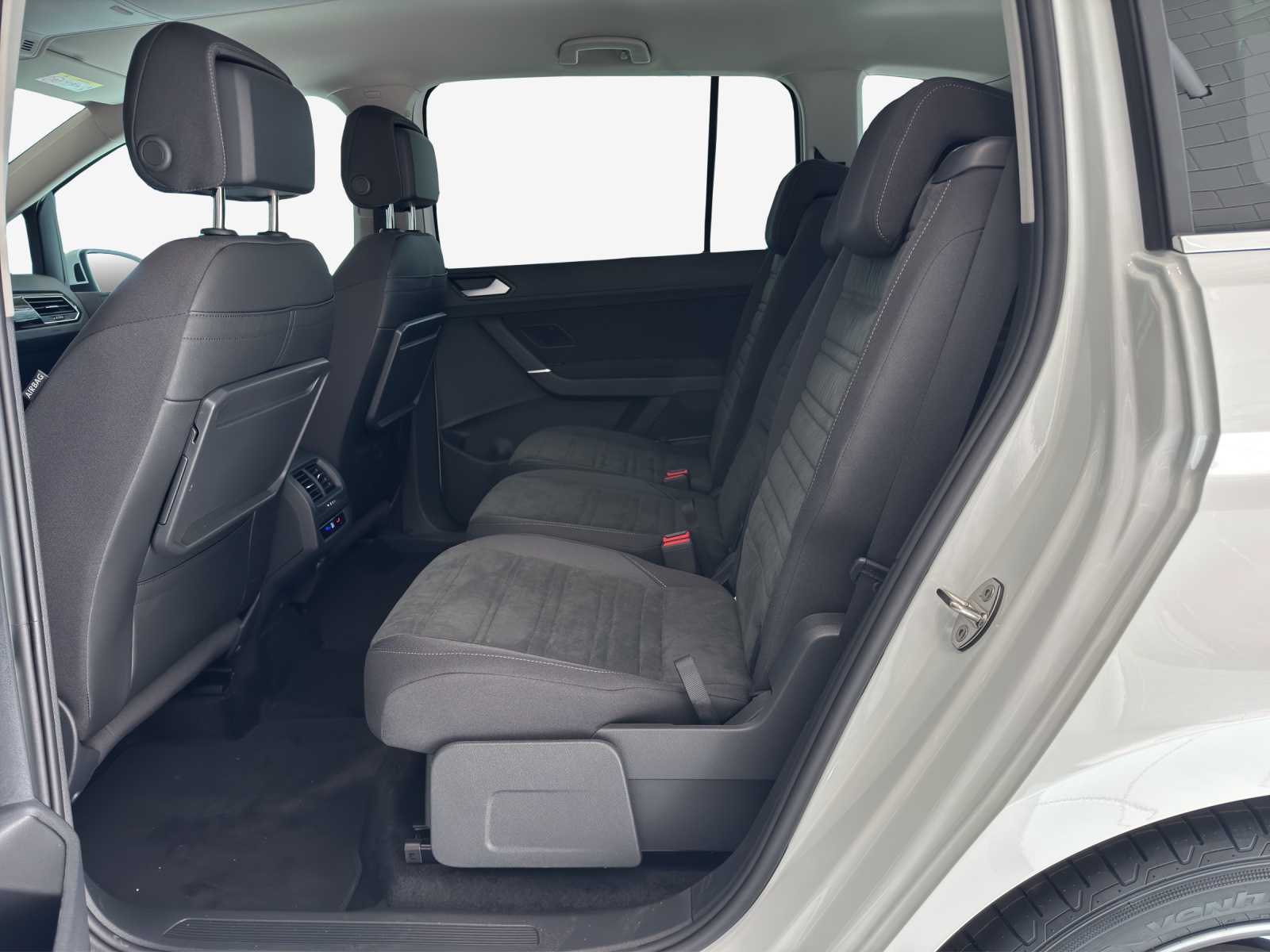 VW Touran 1.5 TSI EVO Comfortline DSG-image-11