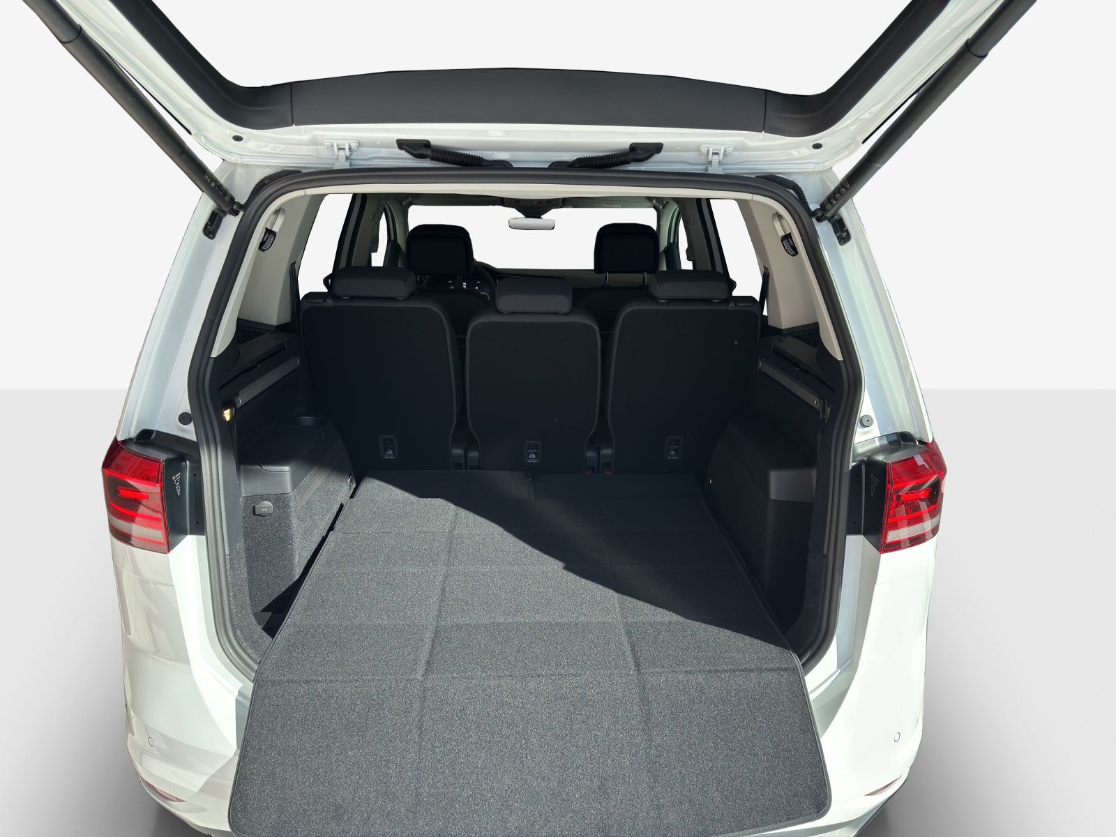 VW Touran 1.5 TSI EVO Comfortline DSG-image-12