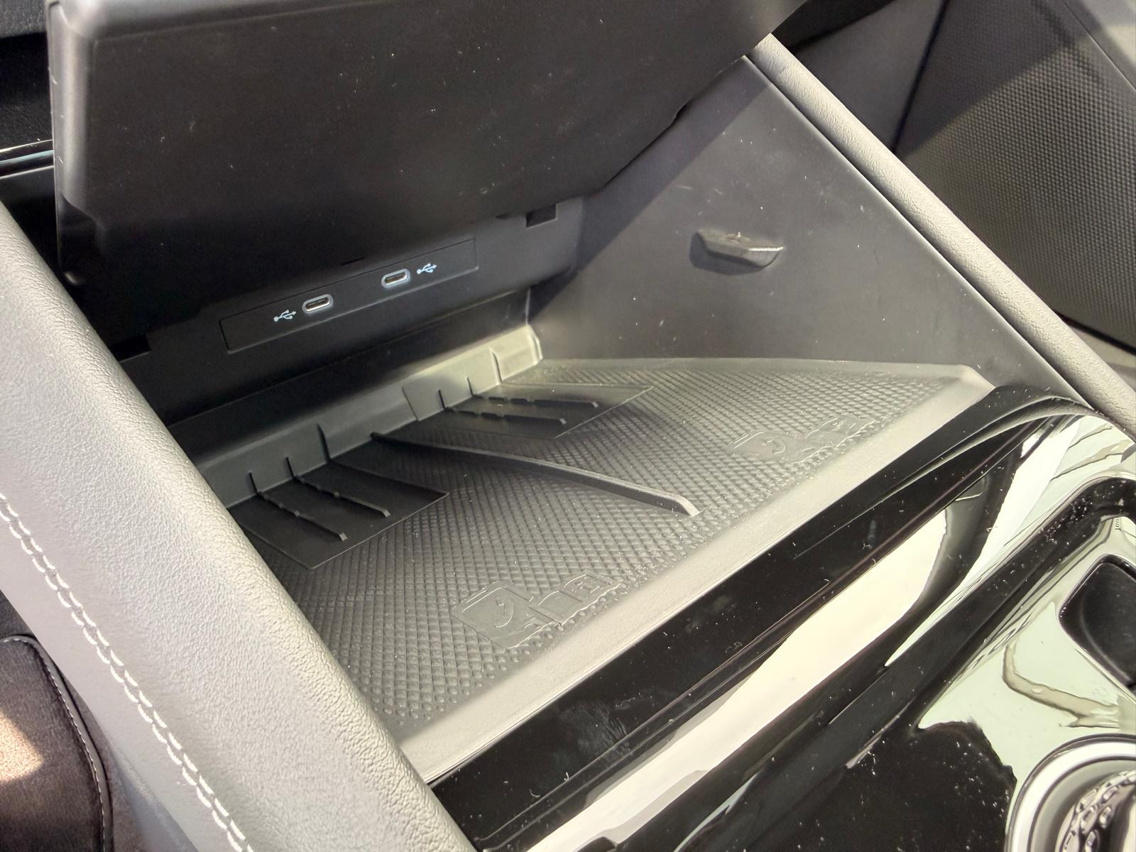 VW Tiguan 2.0 TSI DSG R-Line United 4Motion-image-19