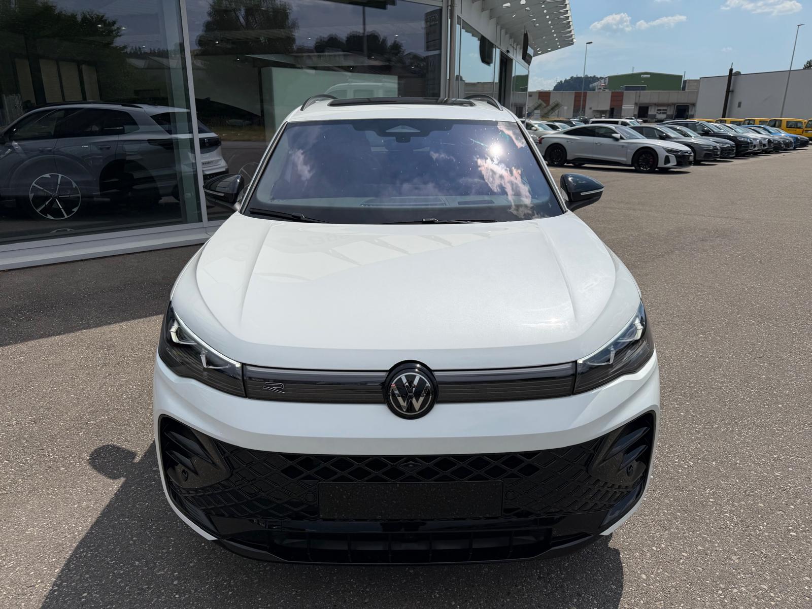 VW Tiguan 2.0 TSI DSG R-Line United 4Motion-image-7