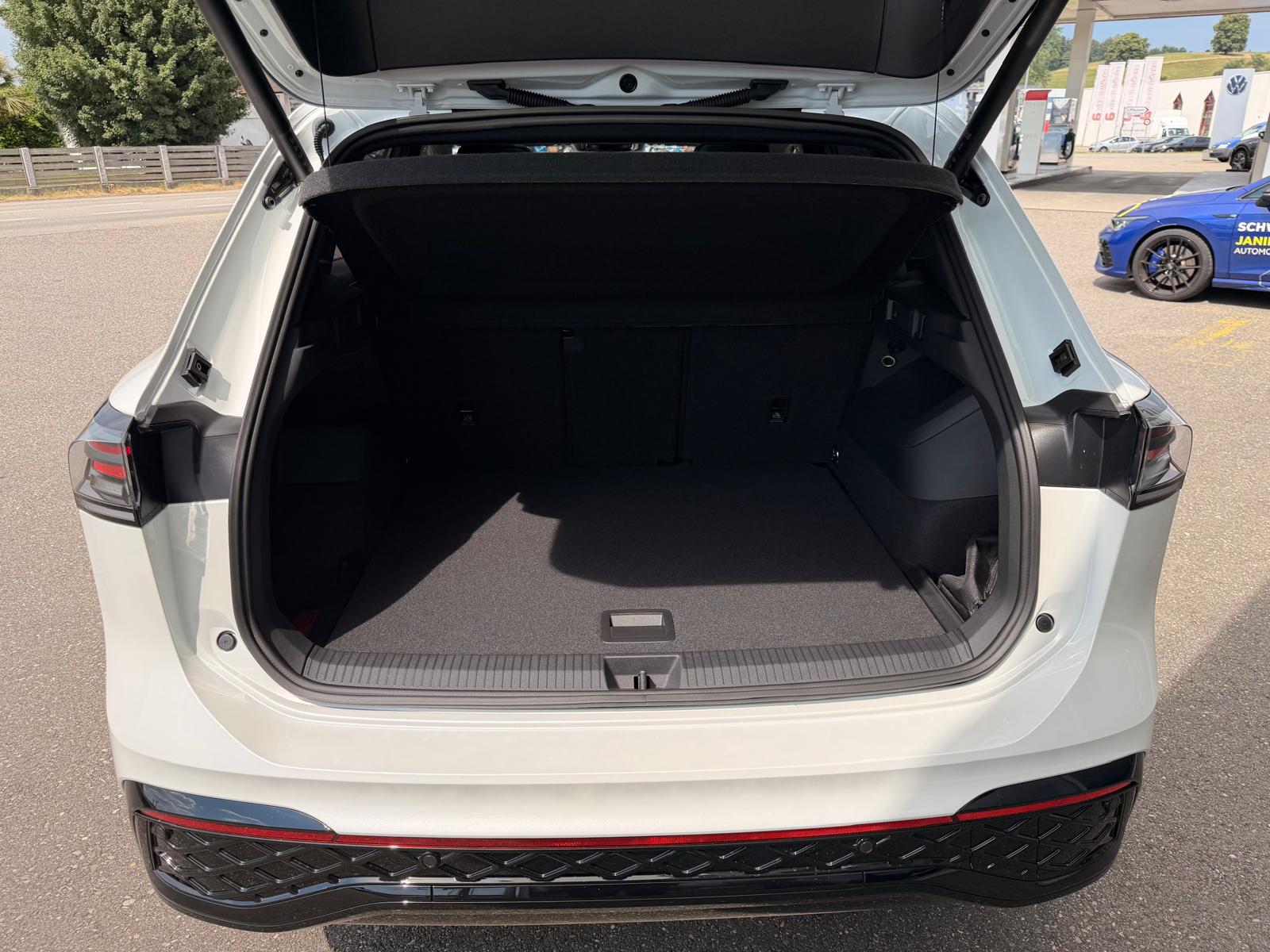 VW Tiguan 2.0 TSI DSG R-Line United 4Motion-image-29