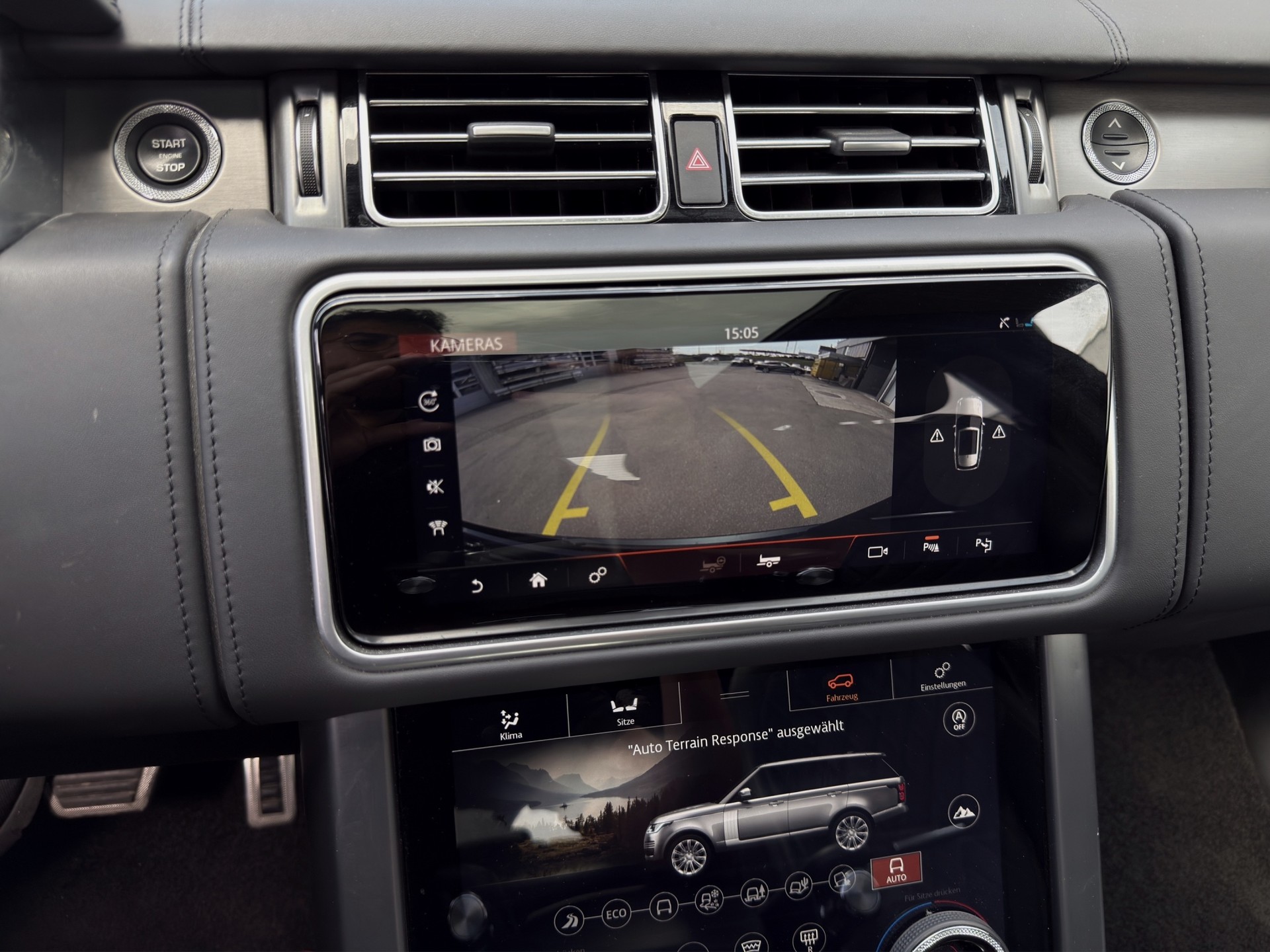 LAND ROVER Range Rover 5.0 V8 S/C SV AB Dynamic Automatic-image-15