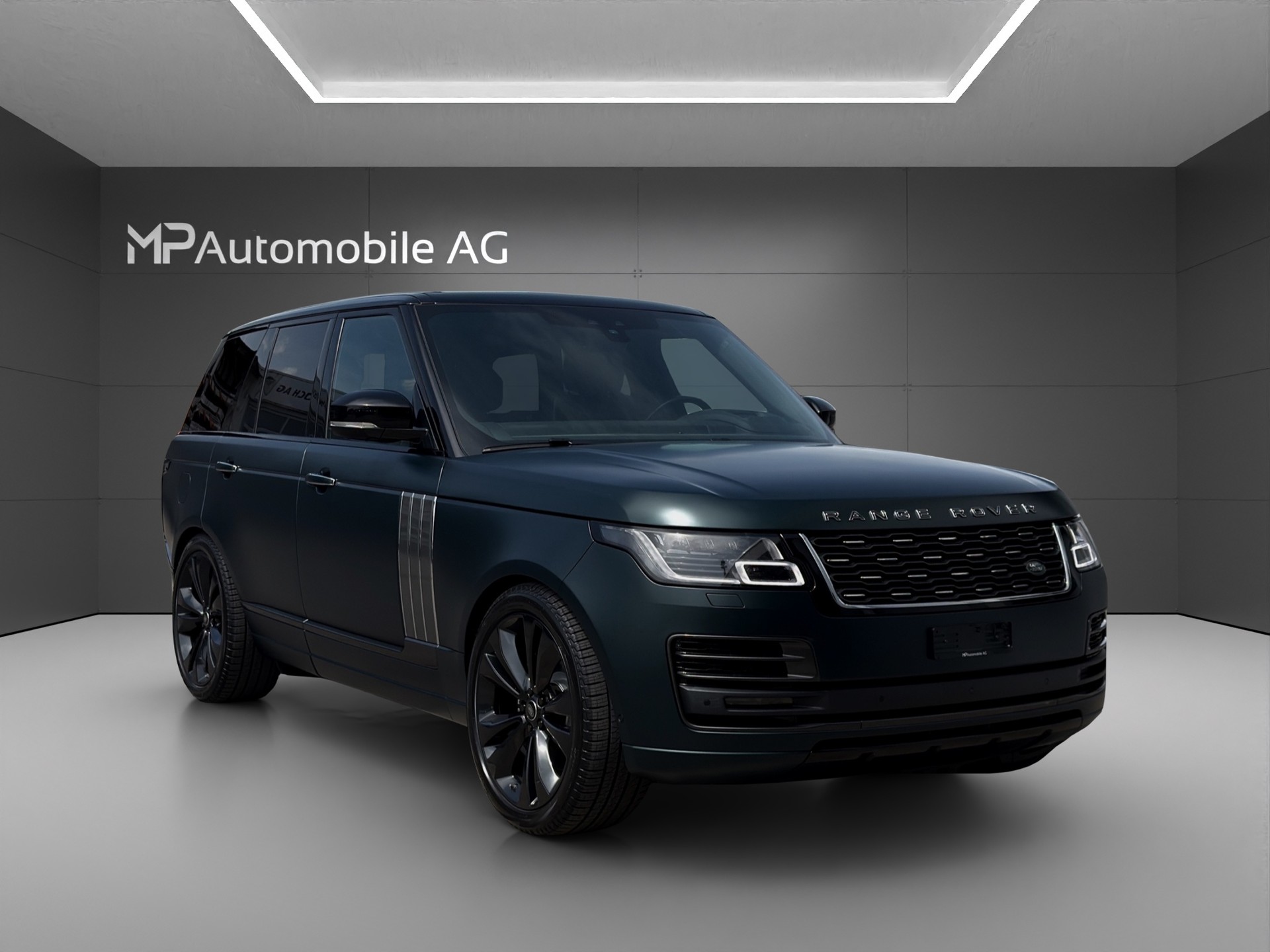 LAND ROVER Range Rover 5.0 V8 S/C SV AB Dynamic Automatic-image-1