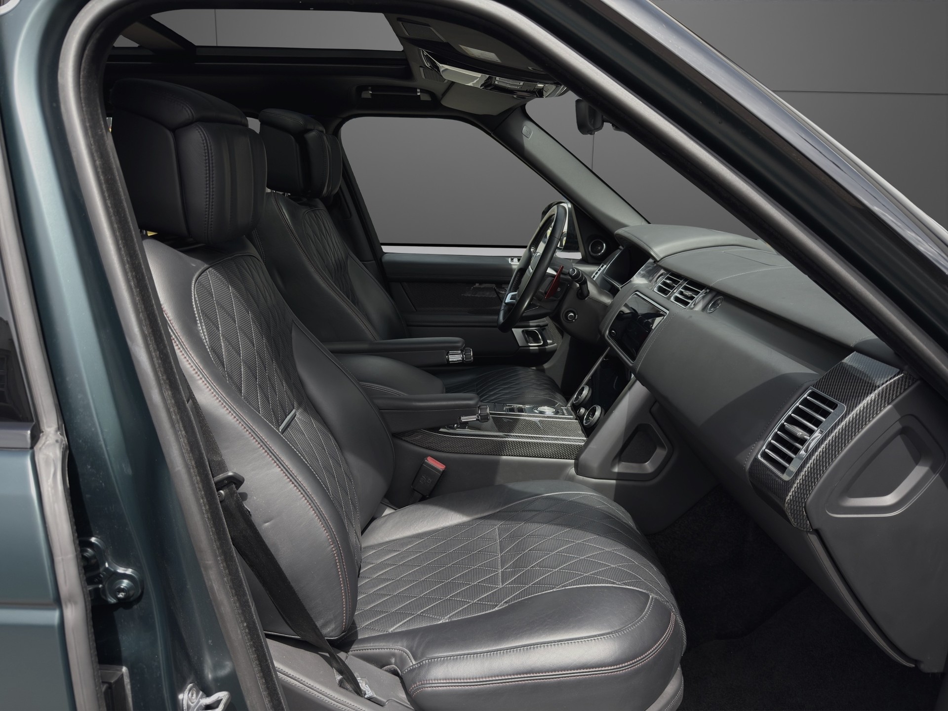 LAND ROVER Range Rover 5.0 V8 S/C SV AB Dynamic Automatic-image-12