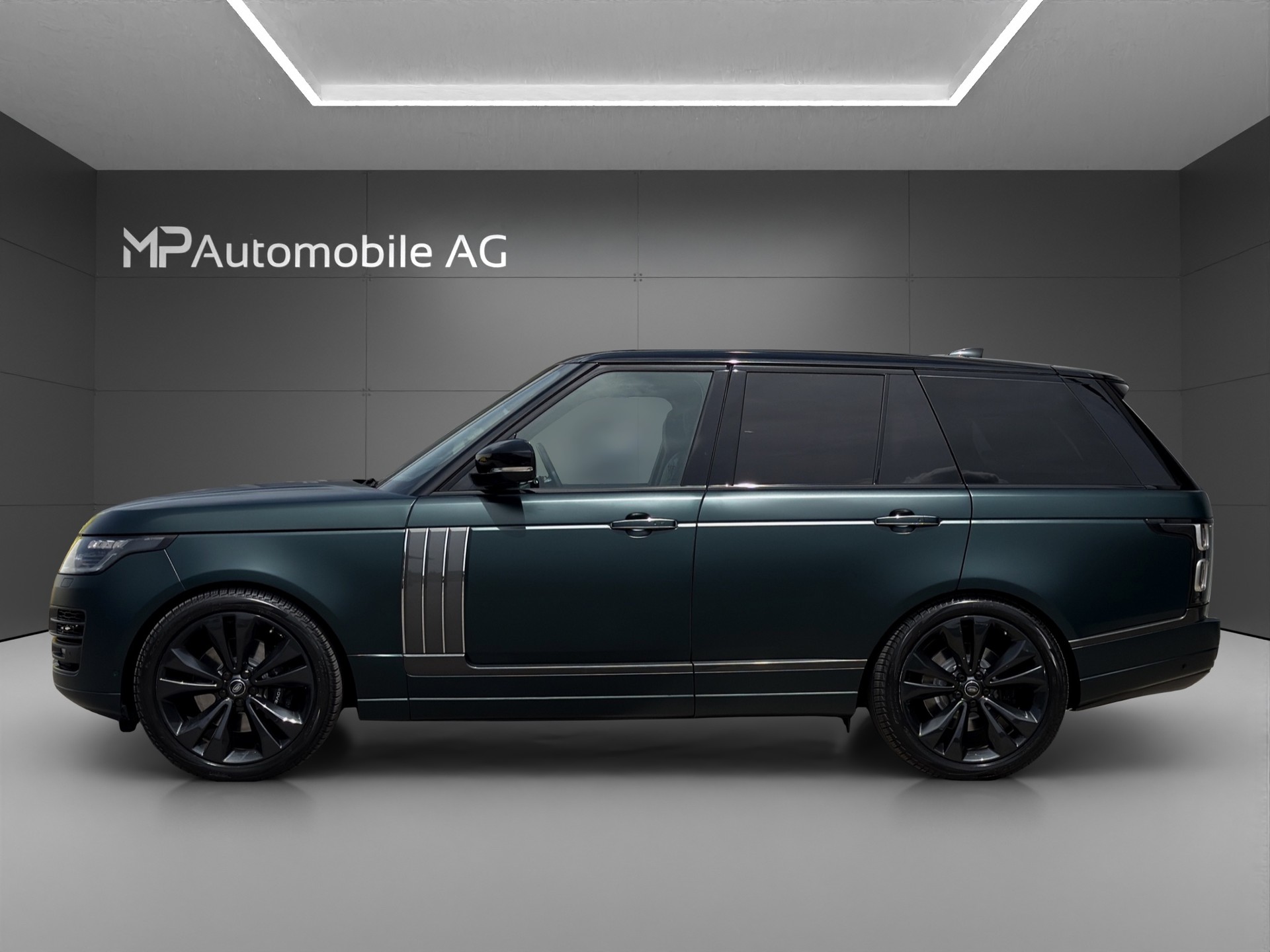 LAND ROVER Range Rover 5.0 V8 S/C SV AB Dynamic Automatic-image-5
