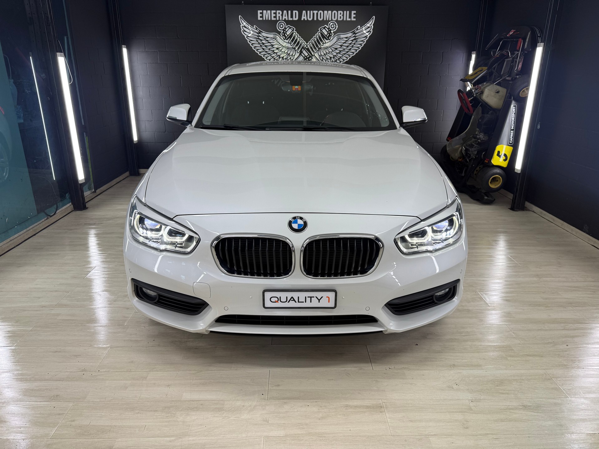 BMW 118i M-SPORT-image-1