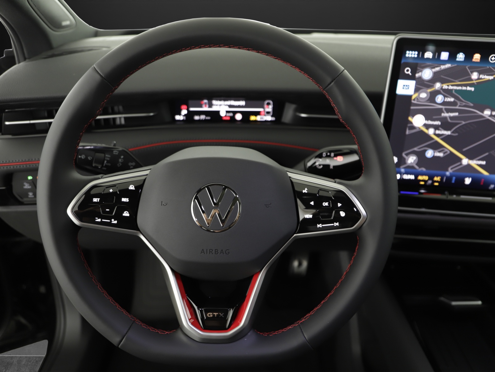 VW ID.7 Tourer GTX 86 kWh GTX 4 Motion-image-10