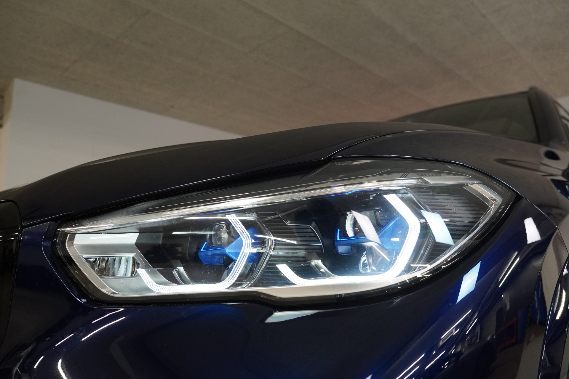 BMW X5 xDrive45e M Sport Steptronic-image-9