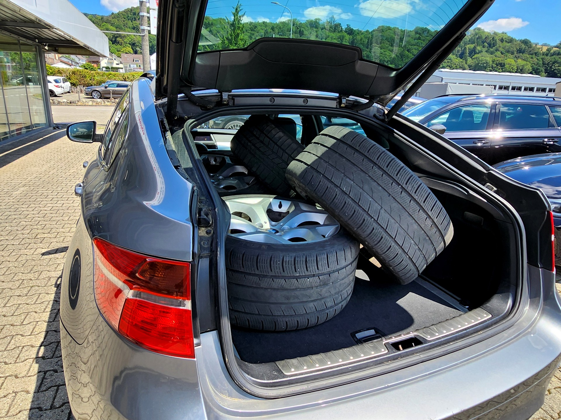 BMW X6 xDrive 40d Steptronic **5-Sitze**-image-2