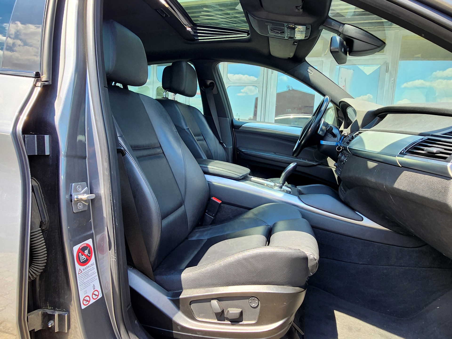 BMW X6 xDrive 40d Steptronic **5-Sitze**-image-9