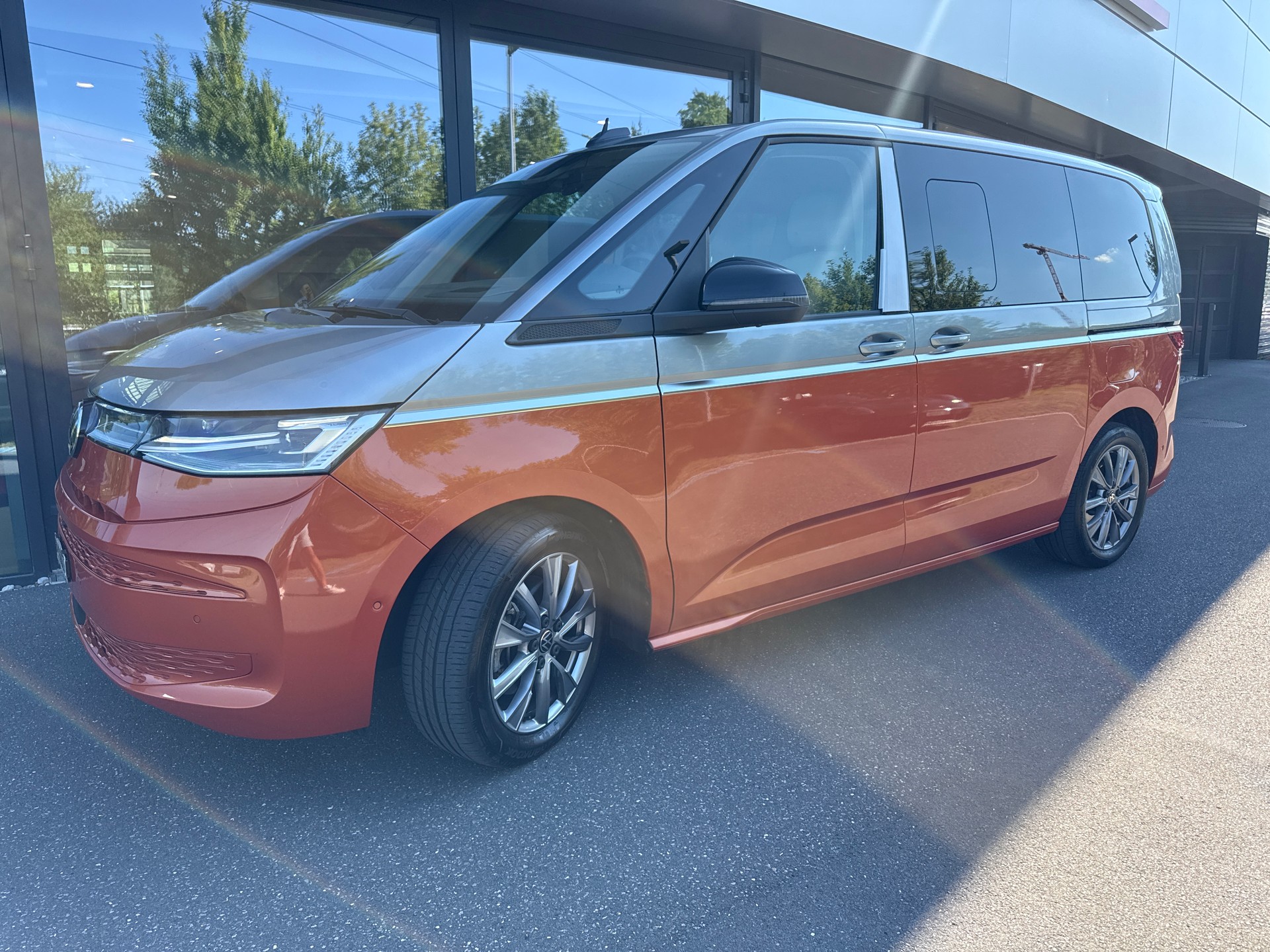VW Multivan 1.4 eHybrid Life DSG-image-0
