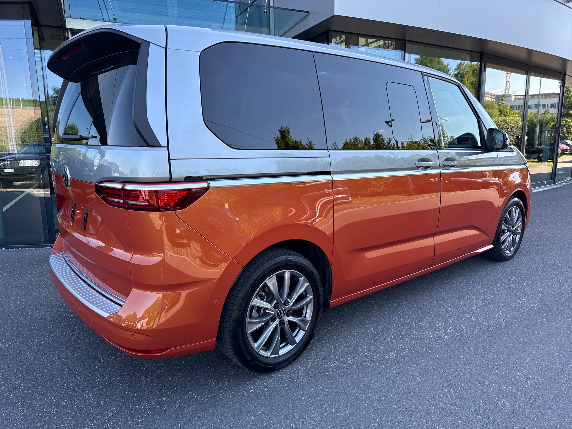 VW Multivan 1.4 eHybrid Life DSG-image-4