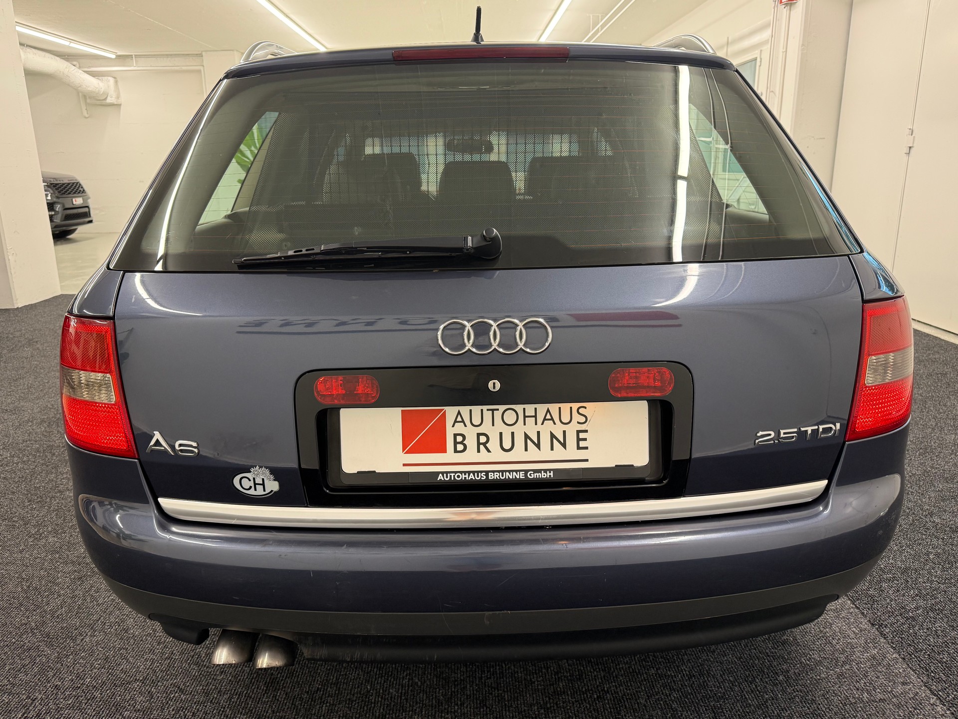 AUDI A6 Avant 2.5 TDI-image-5