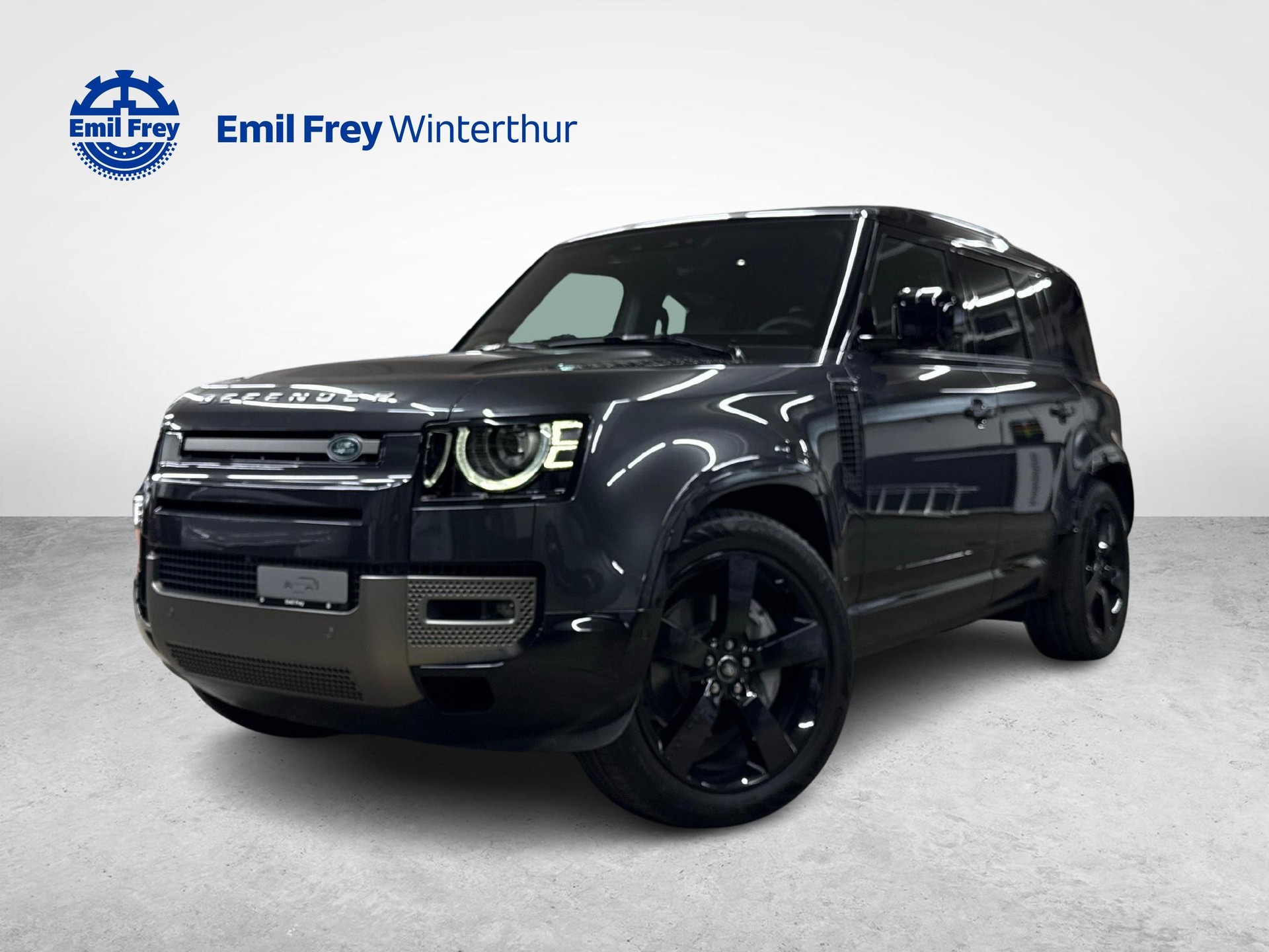 LAND ROVER Defender 110 3.0 D I6 300 X-Dynamic HSE-image-0
