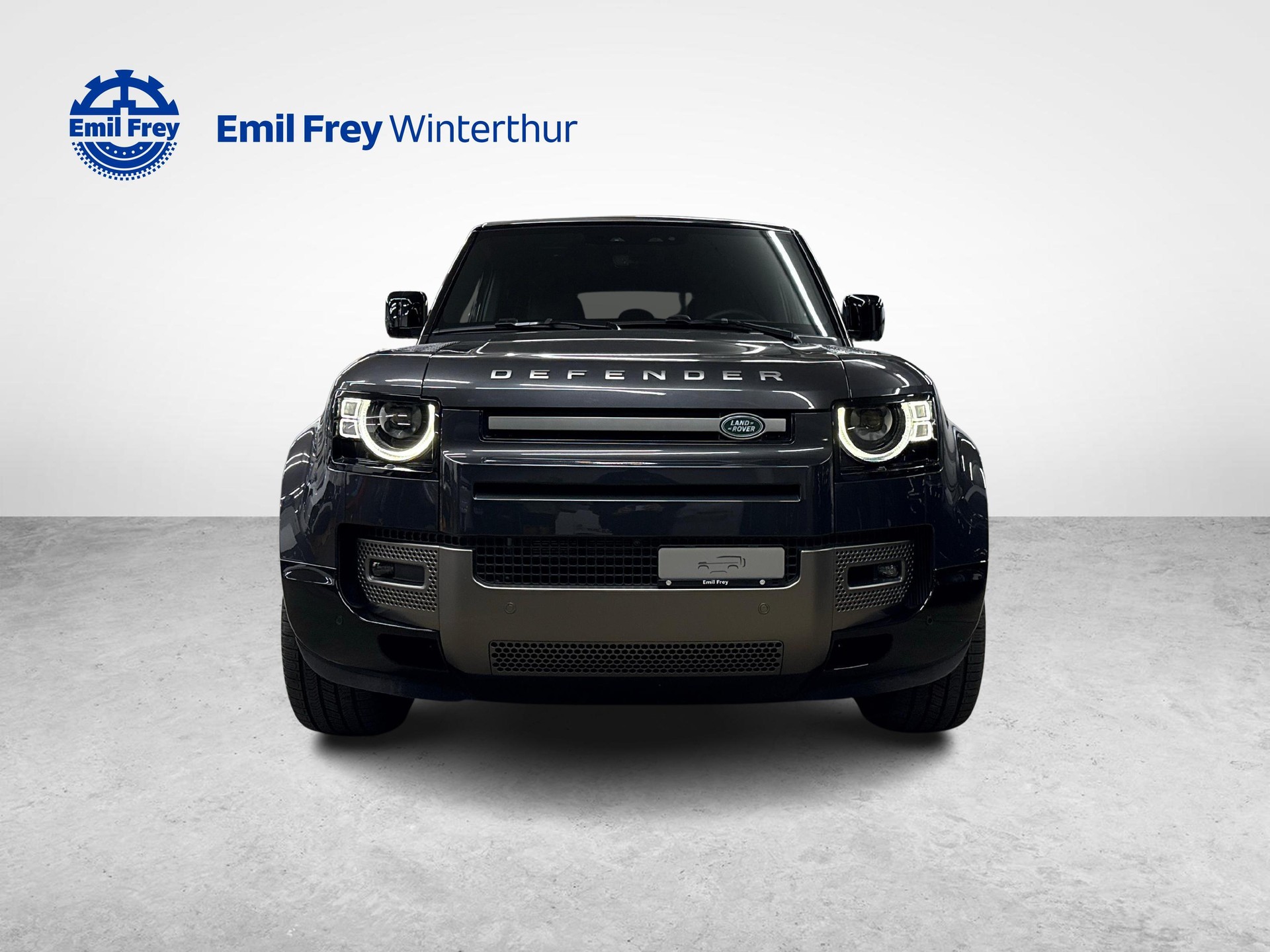 LAND ROVER Defender 110 3.0 D I6 300 X-Dynamic HSE-image-7