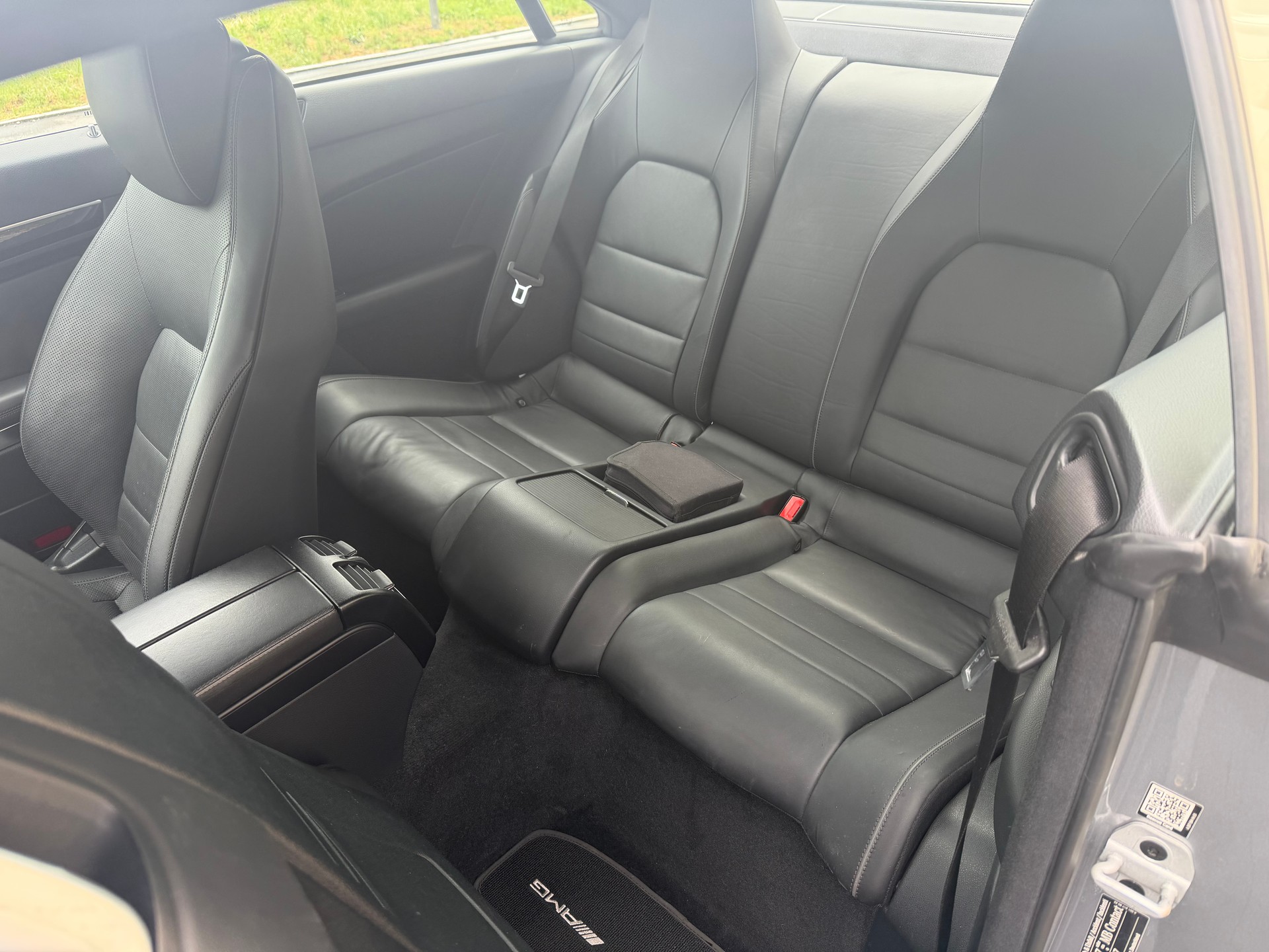 MERCEDES-BENZ E 350 4Matic 7G-Tronic-image-13
