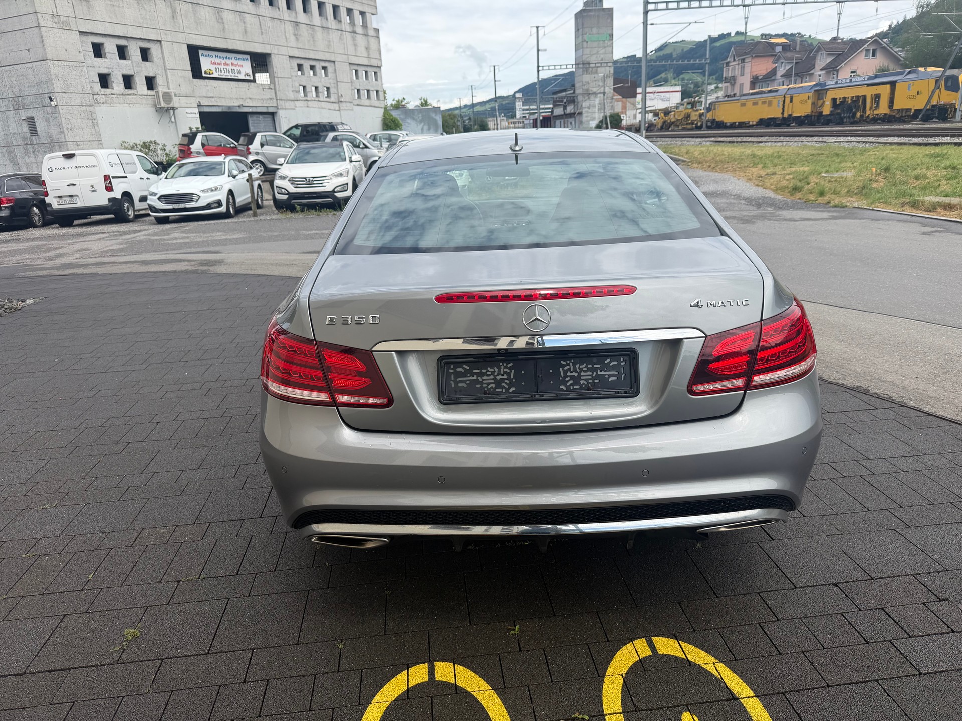 MERCEDES-BENZ E 350 4Matic 7G-Tronic-image-1