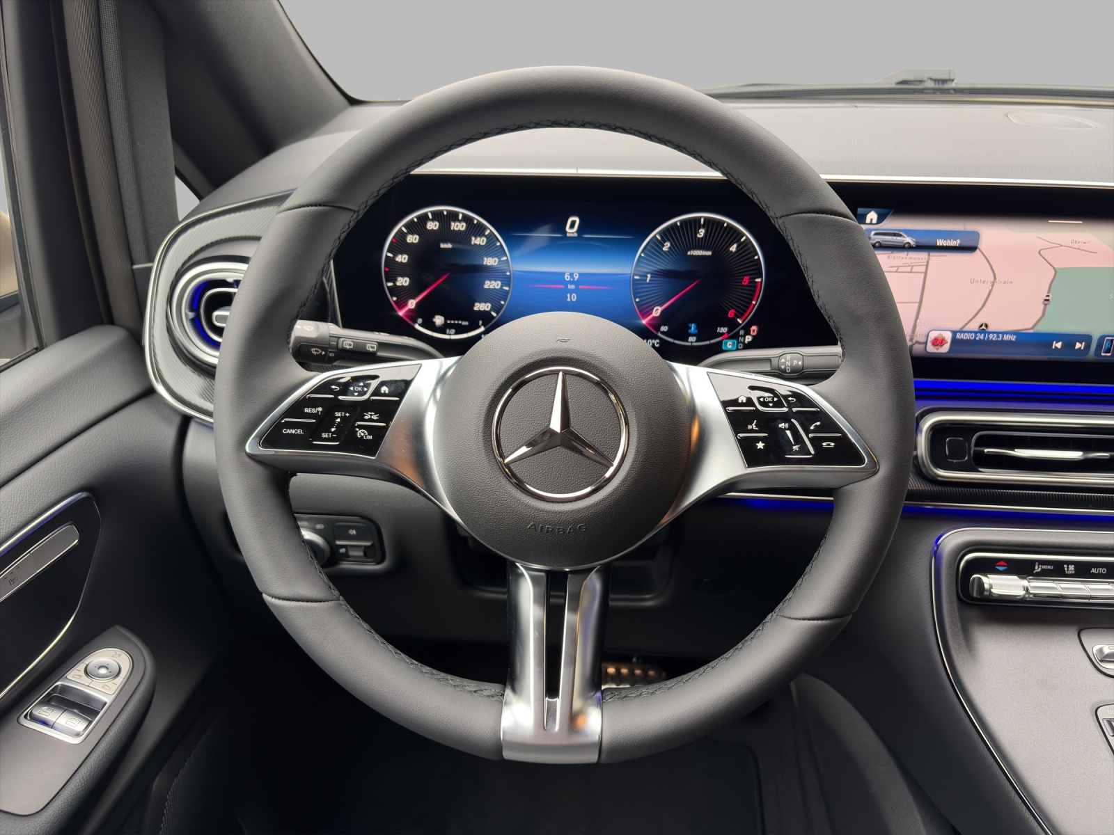 MERCEDES-BENZ V 250 d lang Style 9G-Tronic-image-12