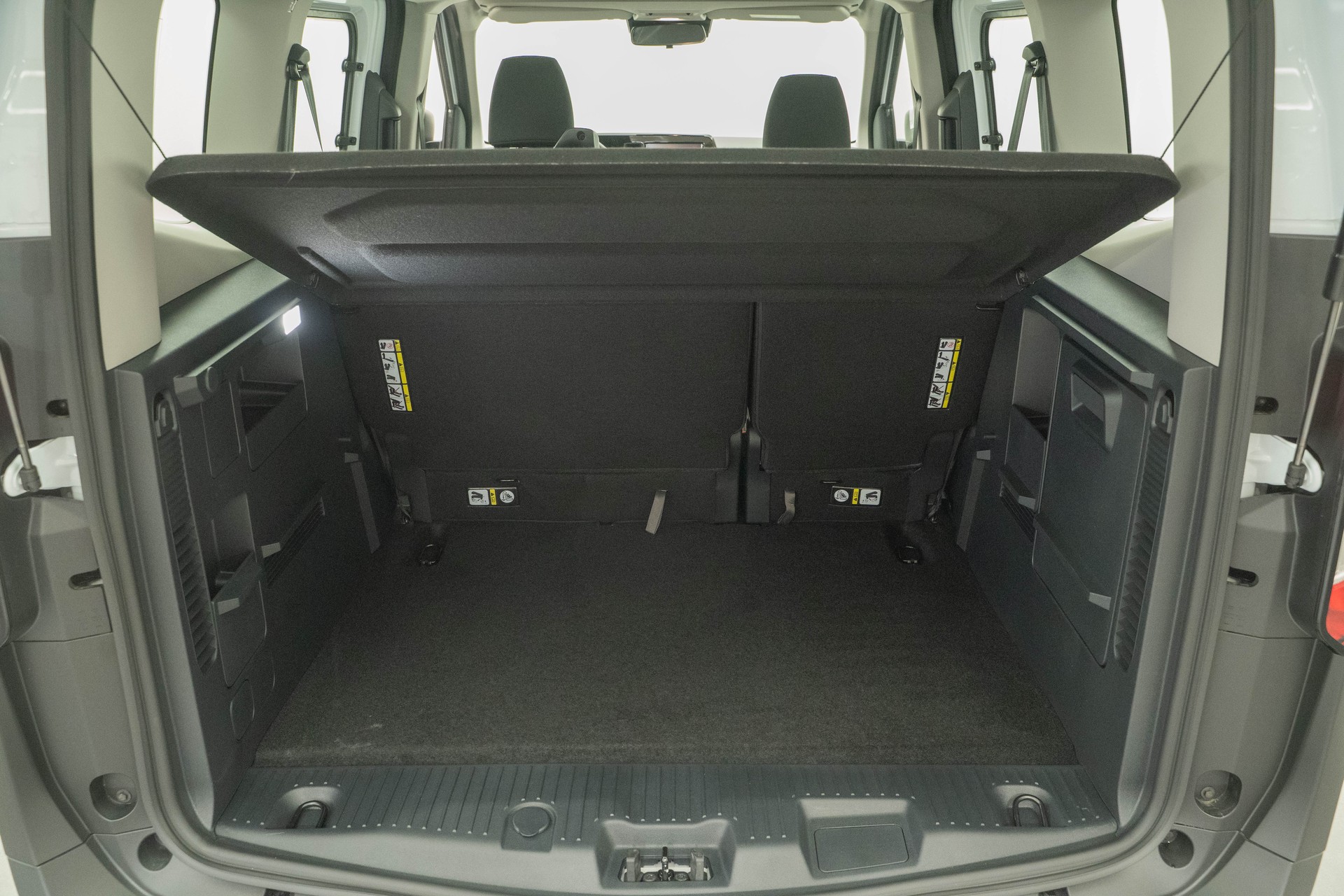FORD Tourneo Courier 1.0 EcoBoost Trend-image-4
