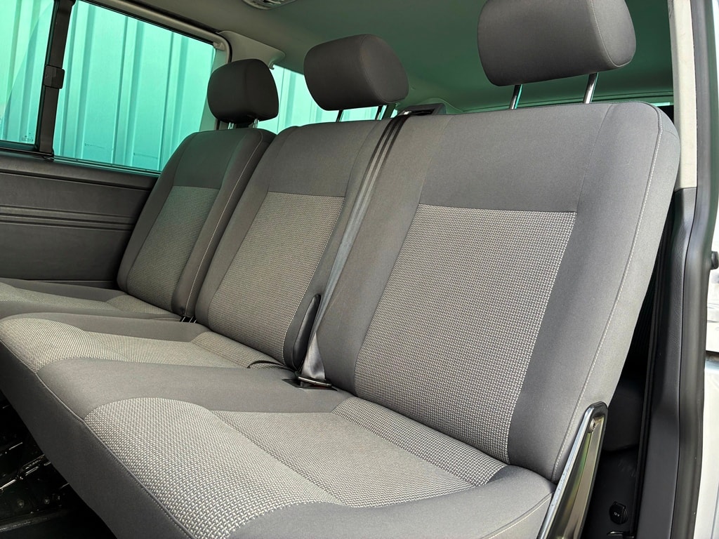 VW T5 Caravelle Comfortline 2.0 TDI CR DSG-image-11