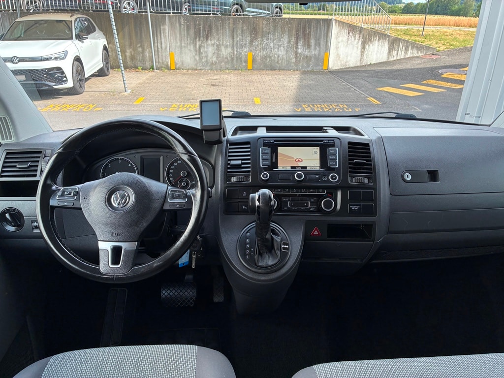 VW T5 Caravelle Comfortline 2.0 TDI CR DSG-image-9