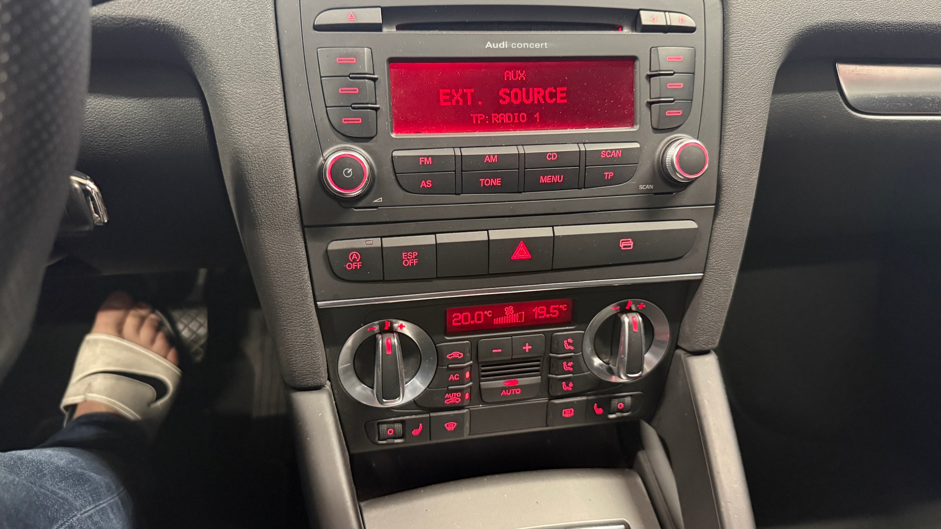 AUDI A3 Sportback 1.4 TFSI Attraction S-tronic, frisch ab MFK aus 1 Hand Servicegepflegt-image-15