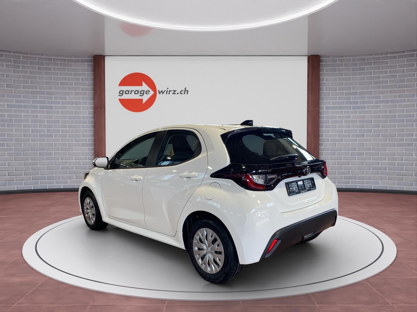 TOYOTA Yaris 1.5 VVT-i HSD Comfort-showroom-element-2