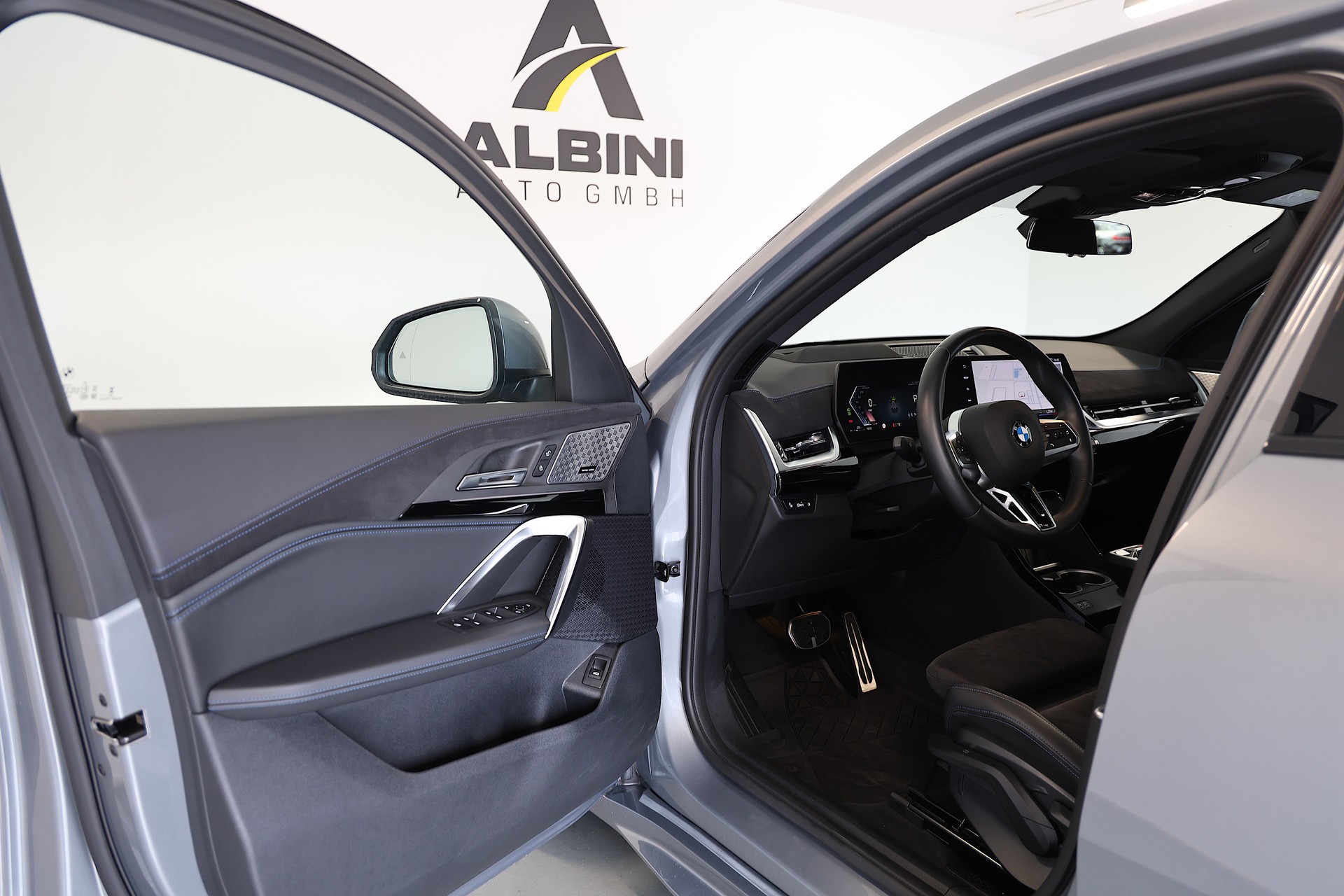 BMW X2 20d xDrive paddles-image-4
