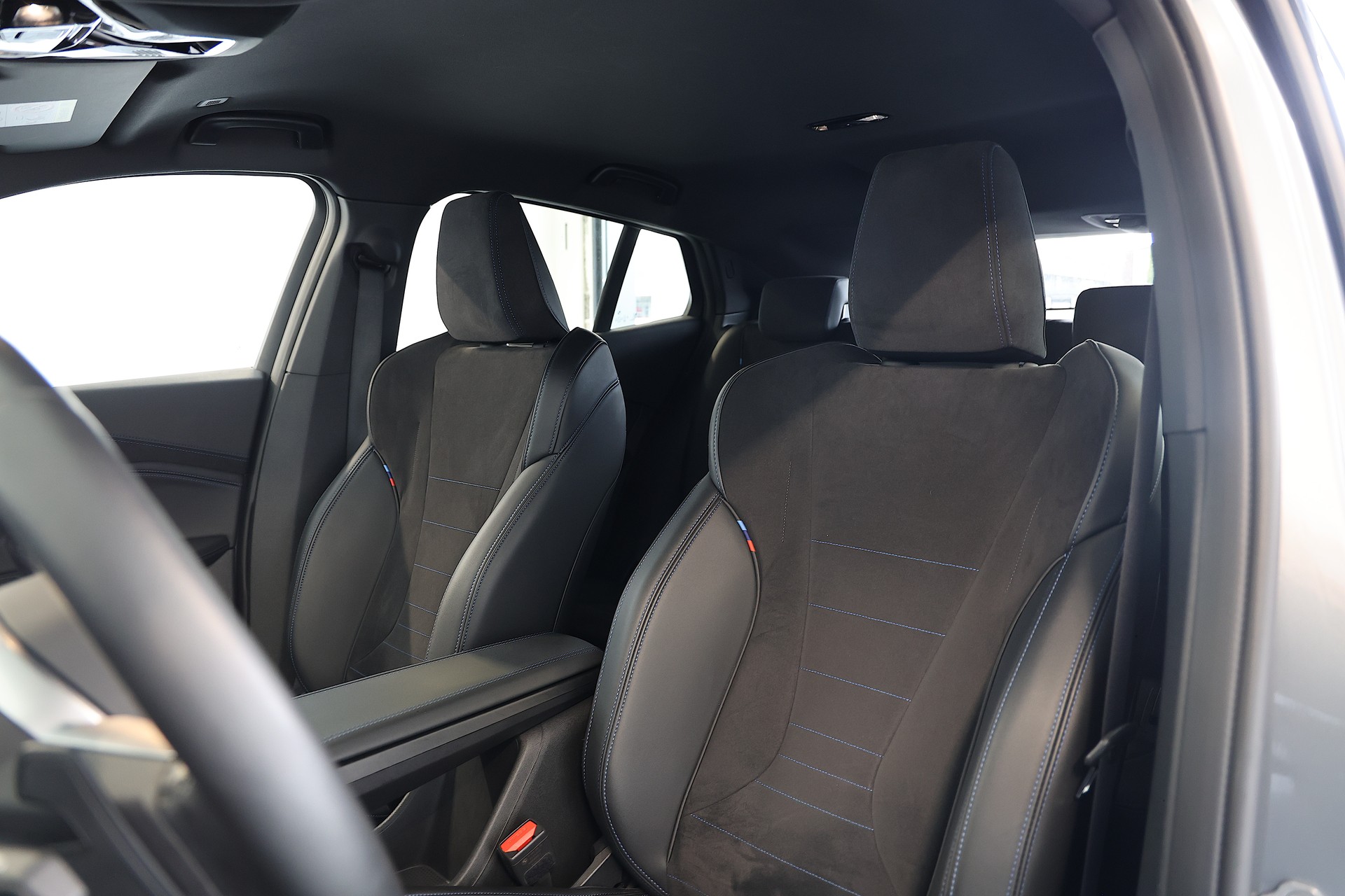 BMW X2 20d xDrive paddles-image-6
