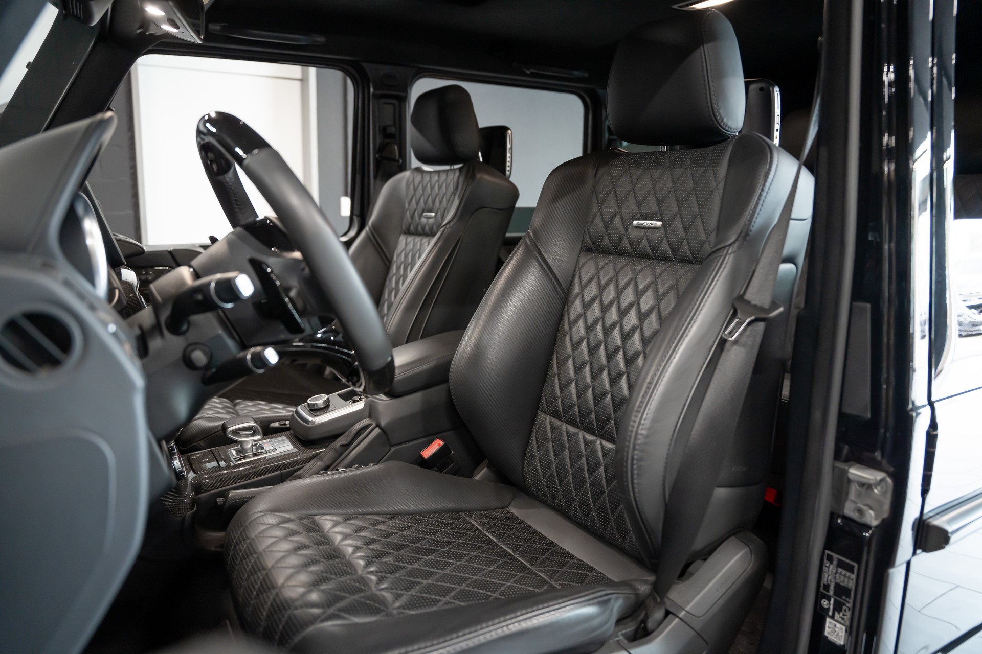 MERCEDES-BENZ G 63 AMG Edition 463 / Sitzkühlung / Sitzheizung hinten / Schiebedach / Brabus Abgasanlage / Brabus Felgen / AHK uvm..-image-8