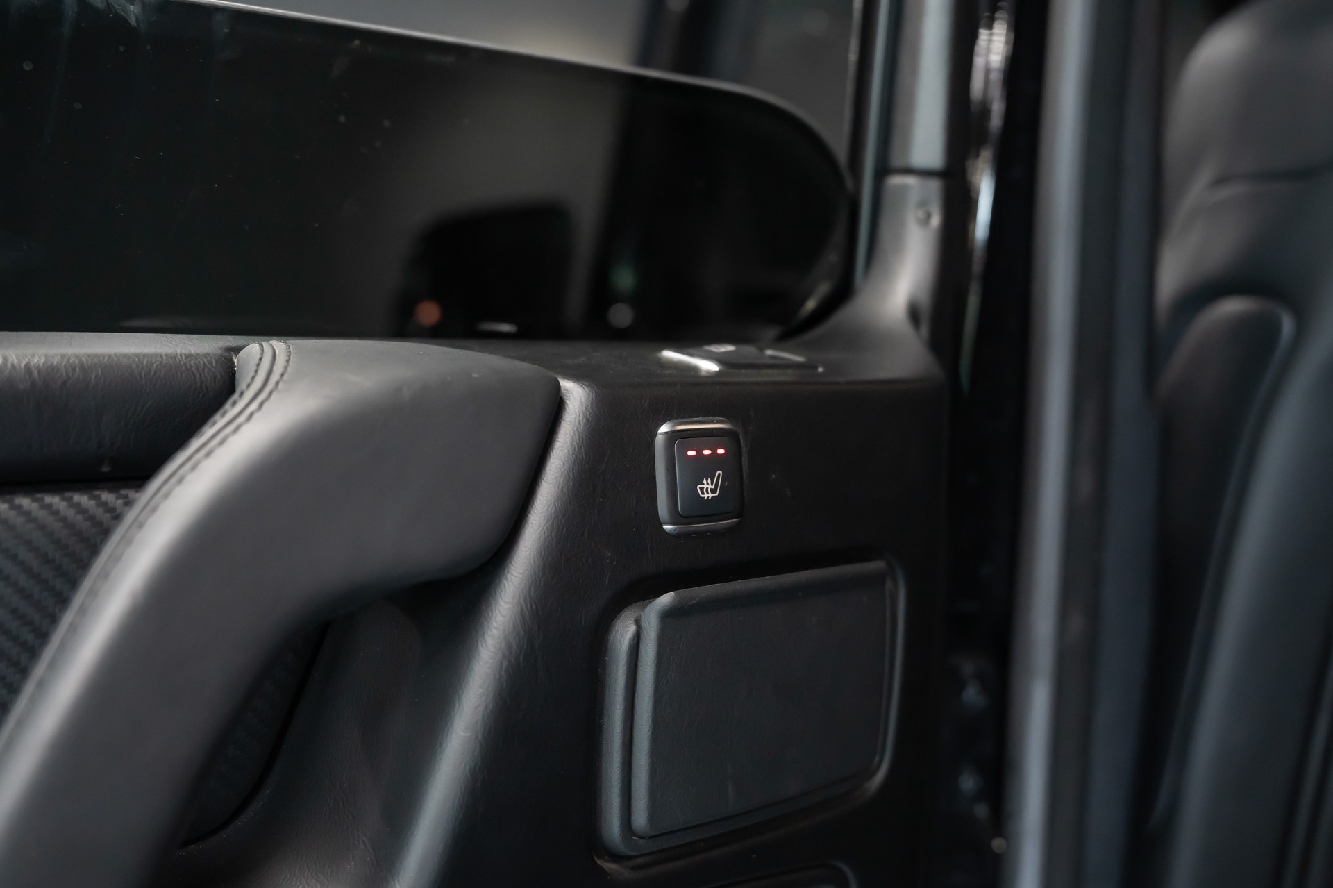 MERCEDES-BENZ G 63 AMG Edition 463 / Sitzkühlung / Sitzheizung hinten / Schiebedach / Brabus Abgasanlage / Brabus Felgen / AHK uvm..-image-10
