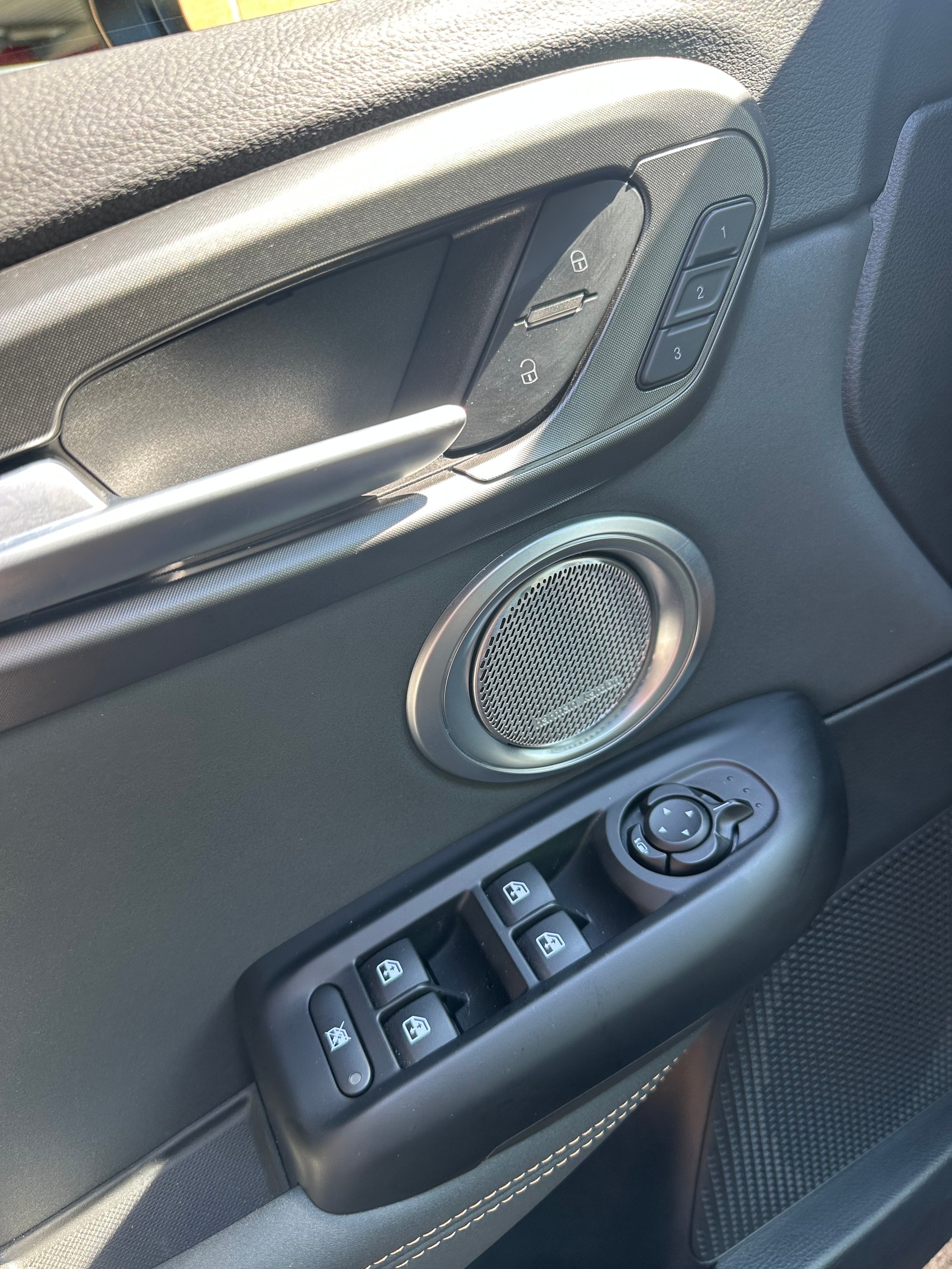 ALFA ROMEO Tonale 1.5 48V Hybrid Veloce Premium Tech-image-8