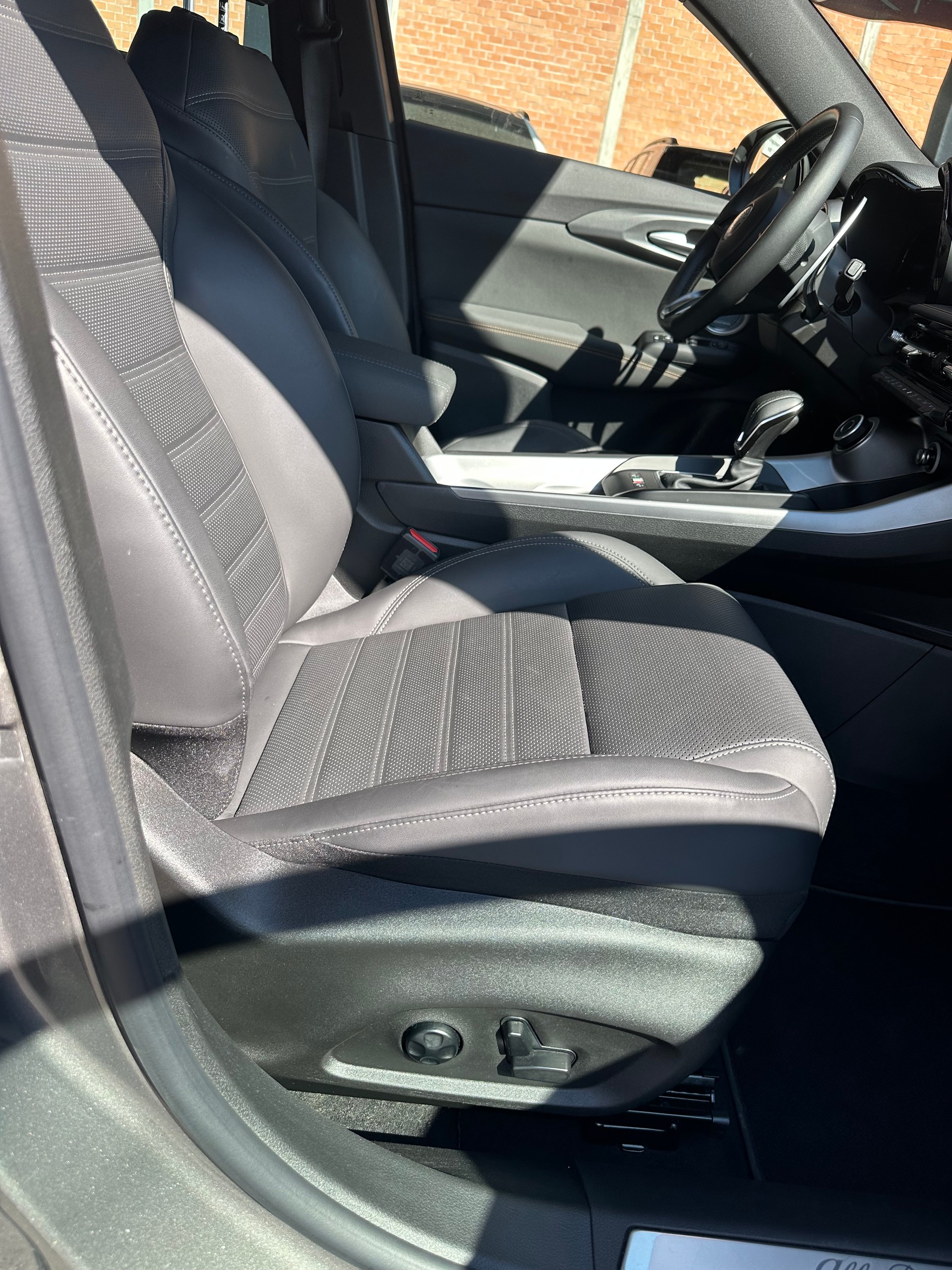 ALFA ROMEO Tonale 1.5 48V Hybrid Veloce Premium Tech-image-7