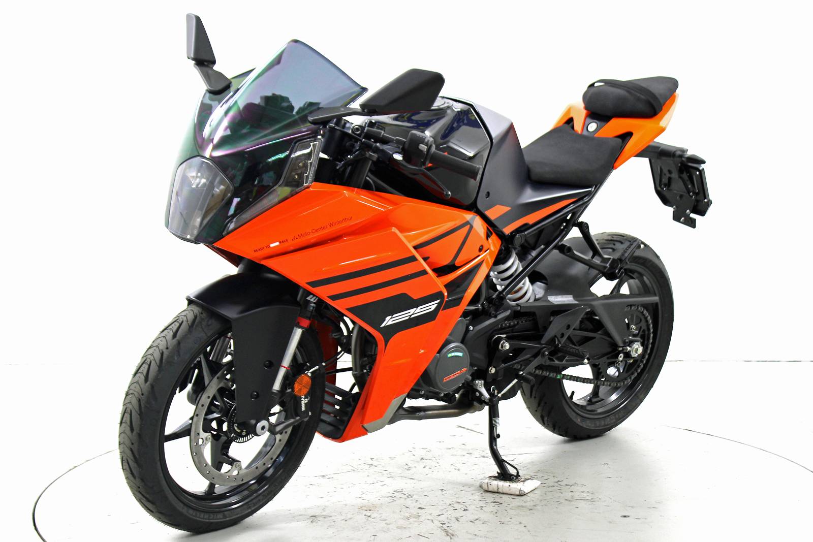 KTM RC 125-showroom-element-2