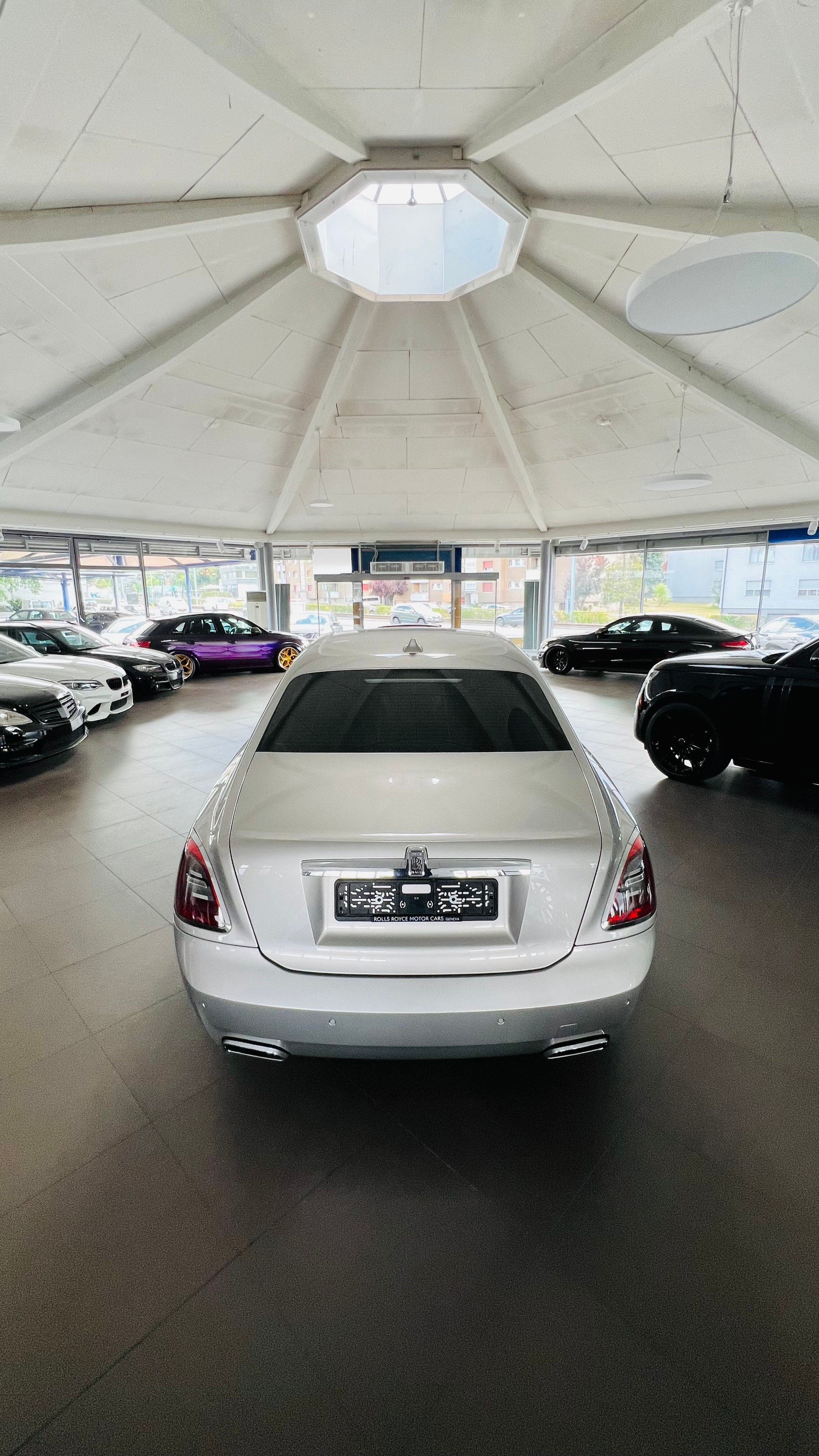 ROLLS-ROYCE Ghost II 6.75 V12-image-5