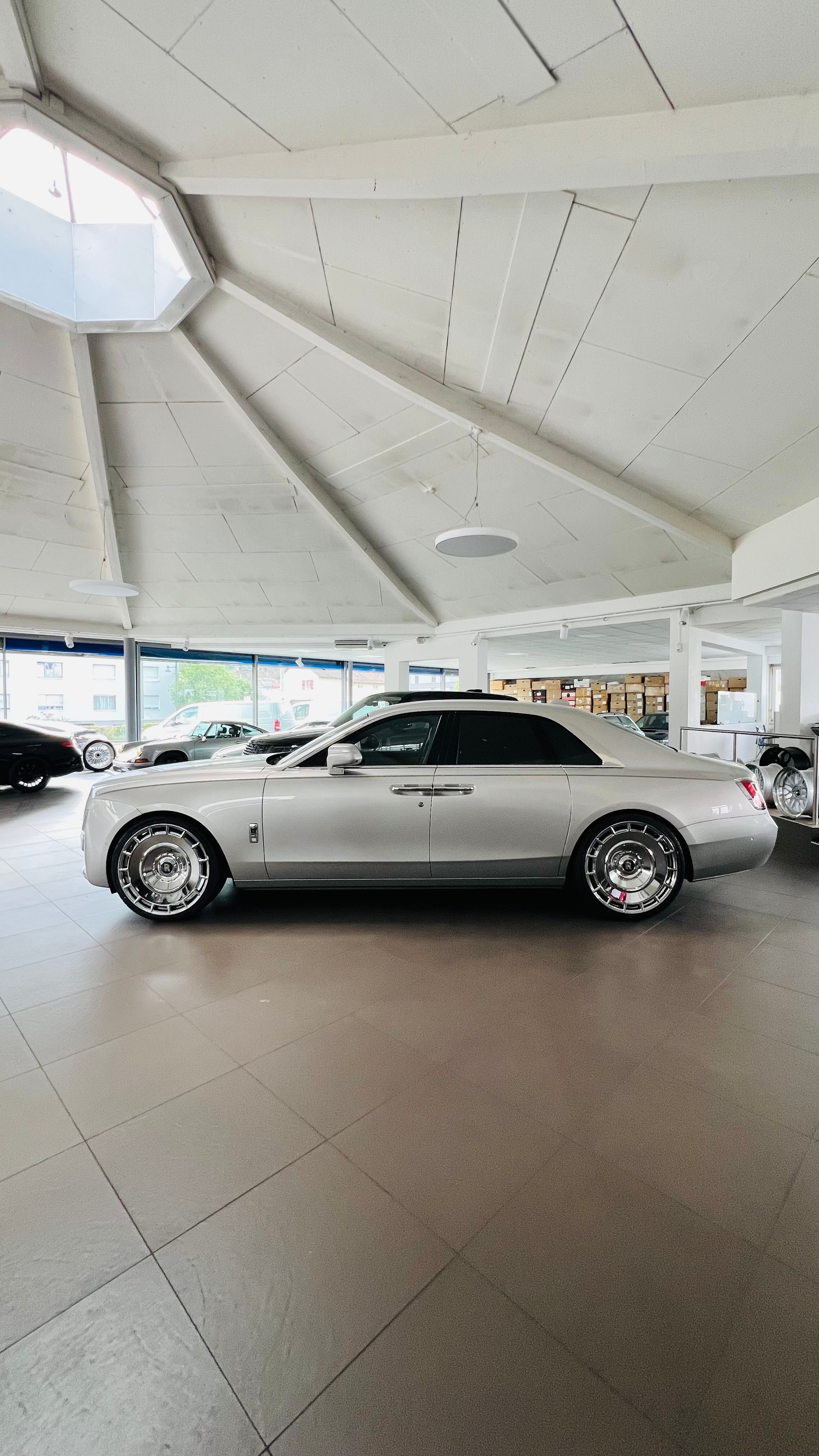 ROLLS-ROYCE Ghost II 6.75 V12-image-3