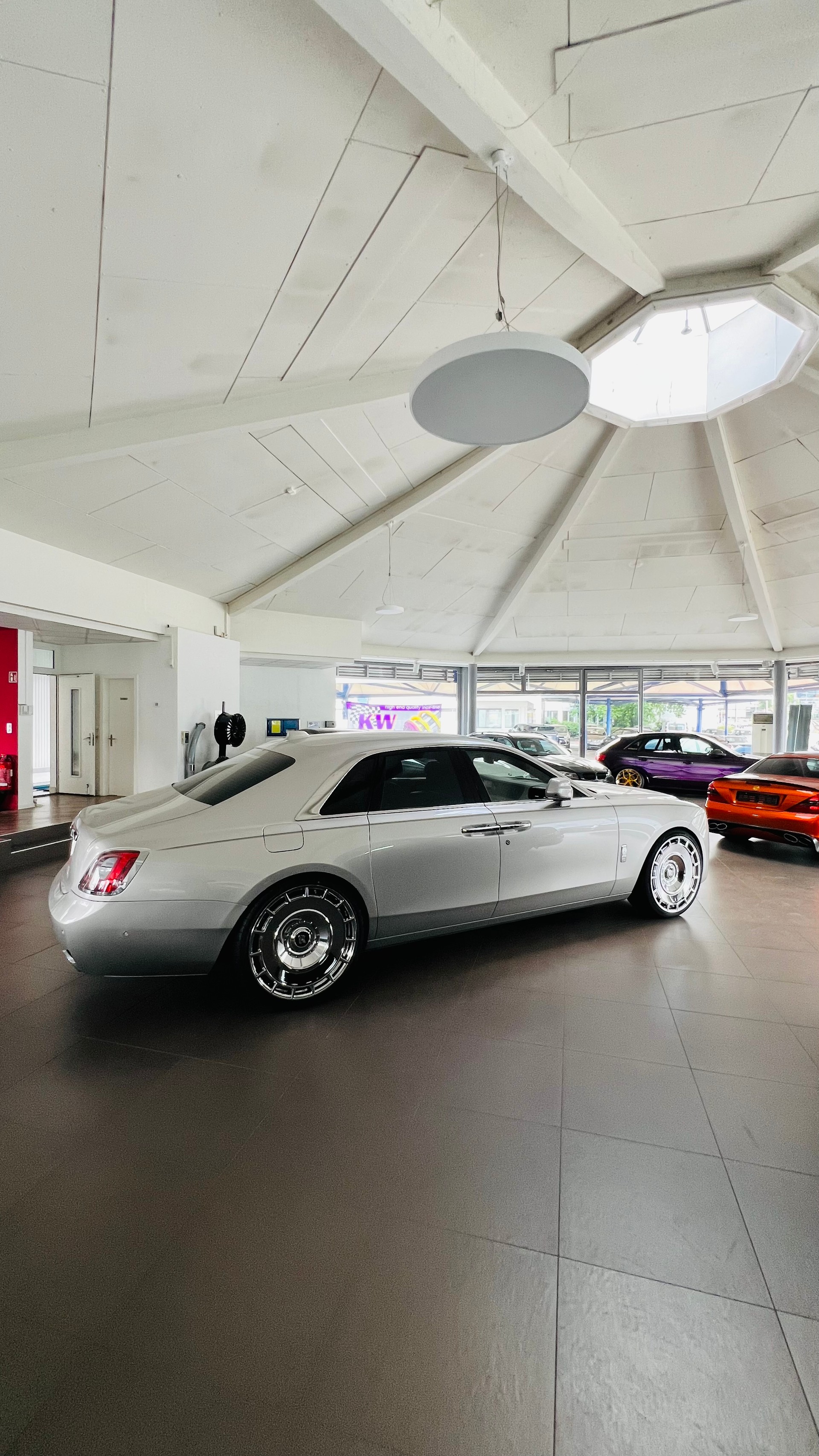 ROLLS-ROYCE Ghost II 6.75 V12-image-7