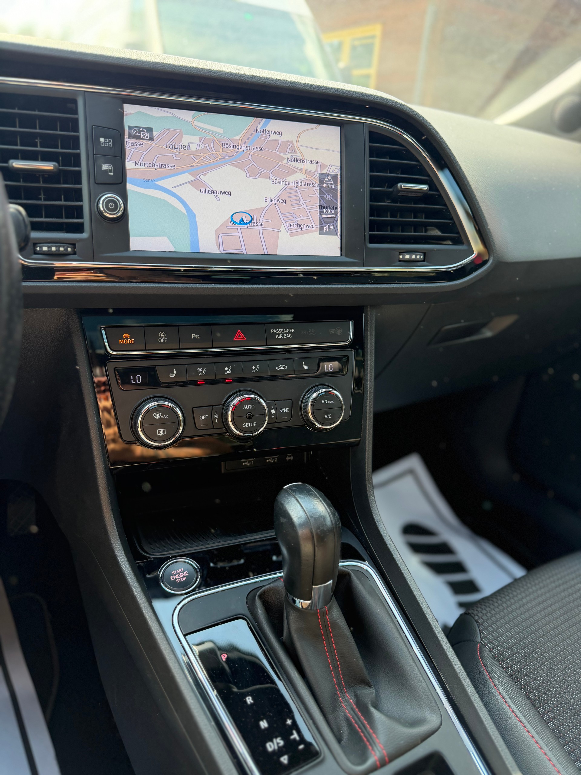 SEAT Leon 1.5 TSI EVO SWISS FR DSG-image-10