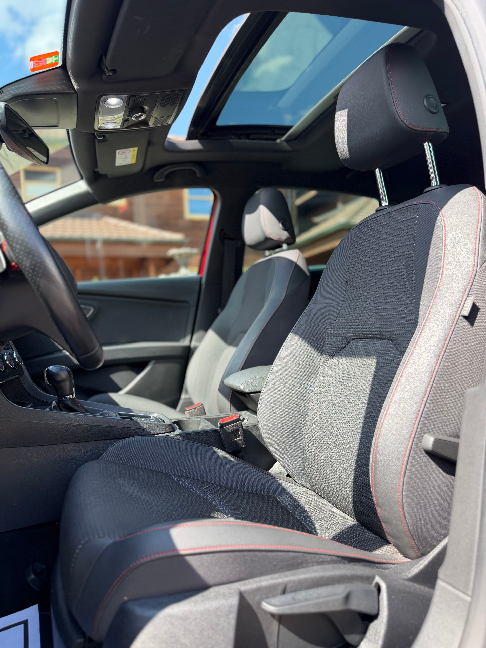 SEAT Leon 1.5 TSI EVO SWISS FR DSG-image-7