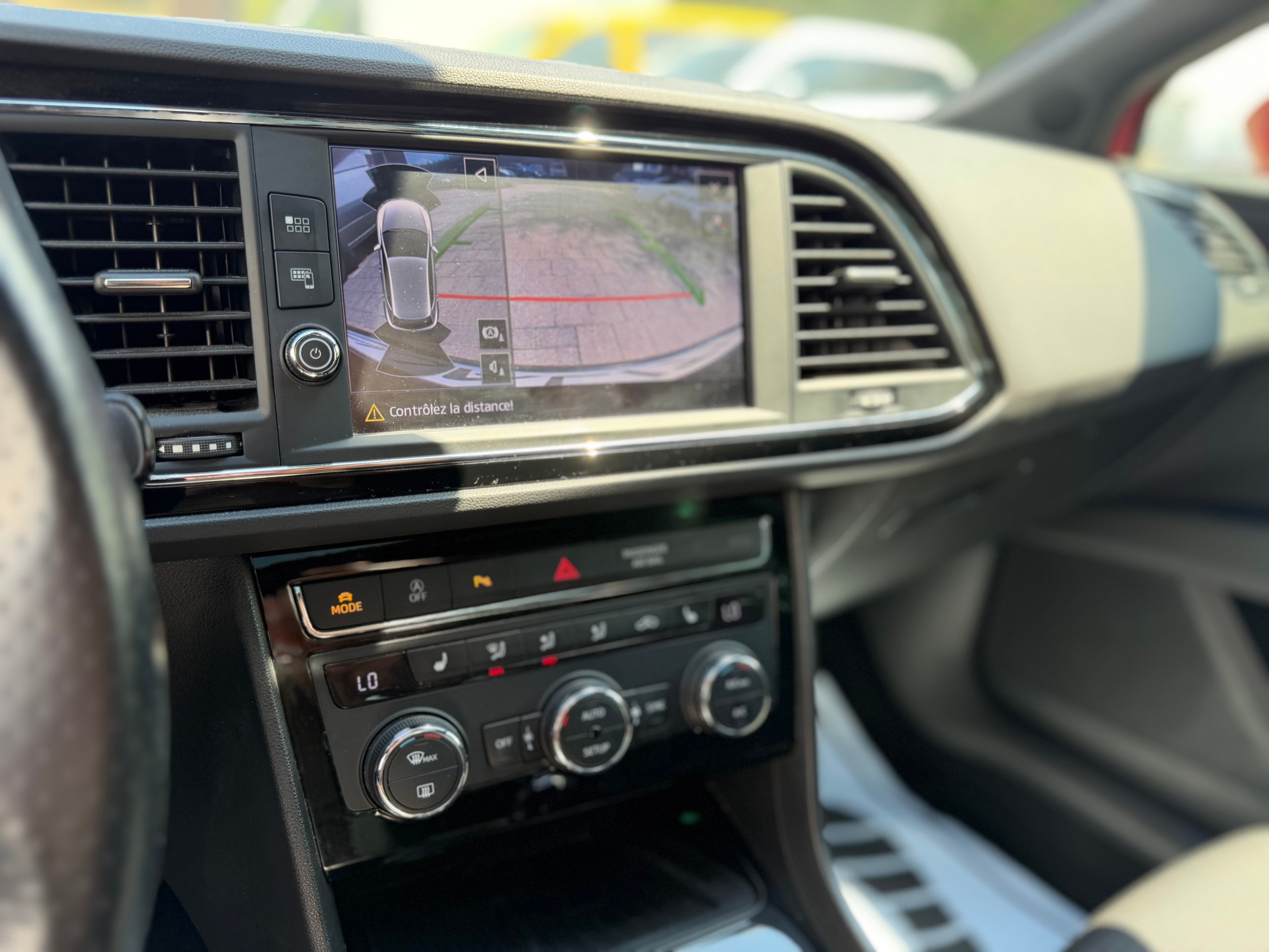 SEAT Leon 1.5 TSI EVO SWISS FR DSG-image-15