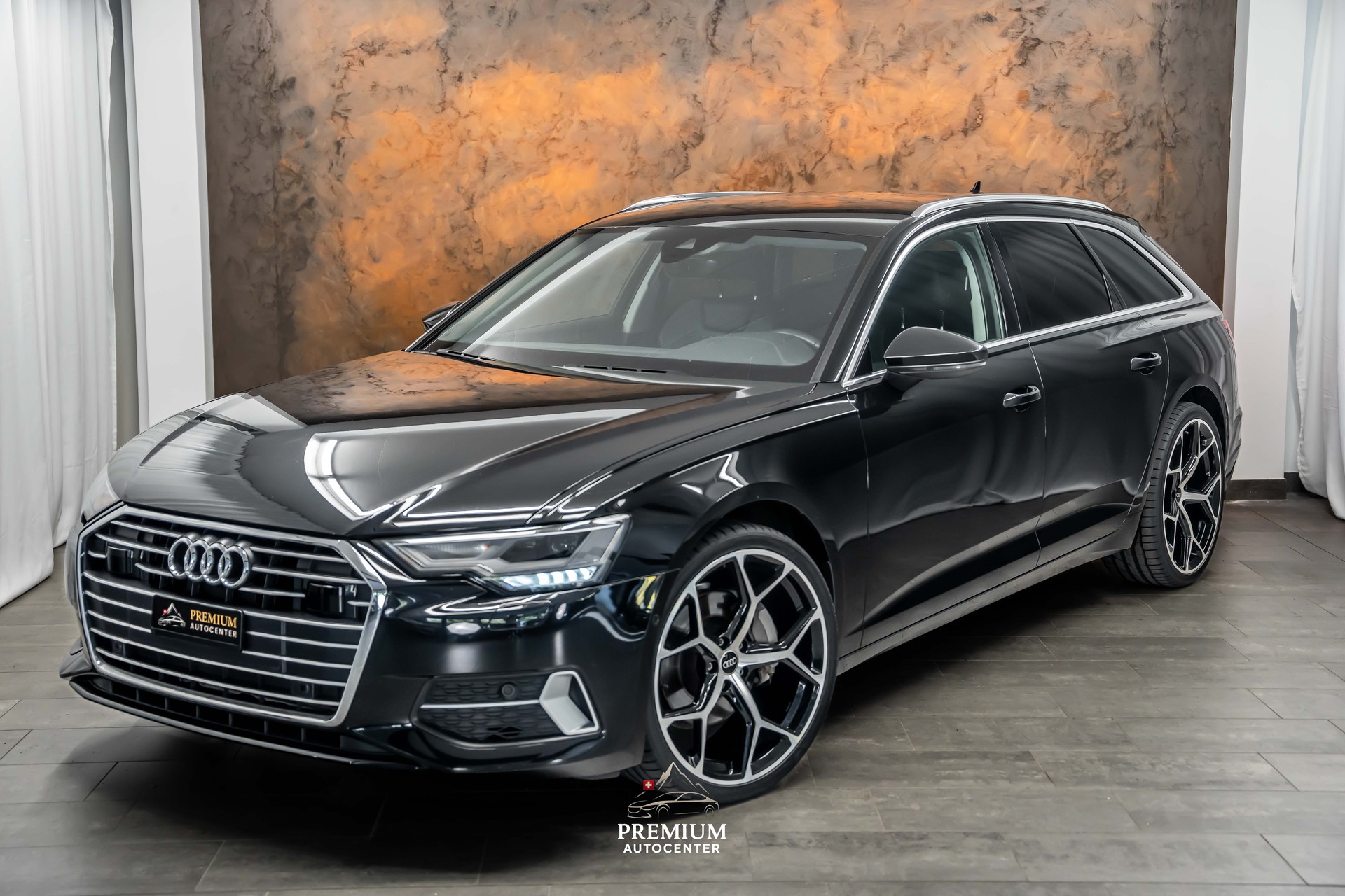 AUDI A6 Avant 45 TFSI S line S-tronic quattro *Facelift*Fahrassist*21"RS-Felgen*-showroom-element-1