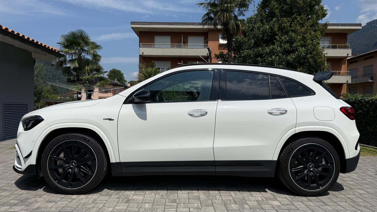 MERCEDES-BENZ GLA AMG 35 4Matic 8G-DCT