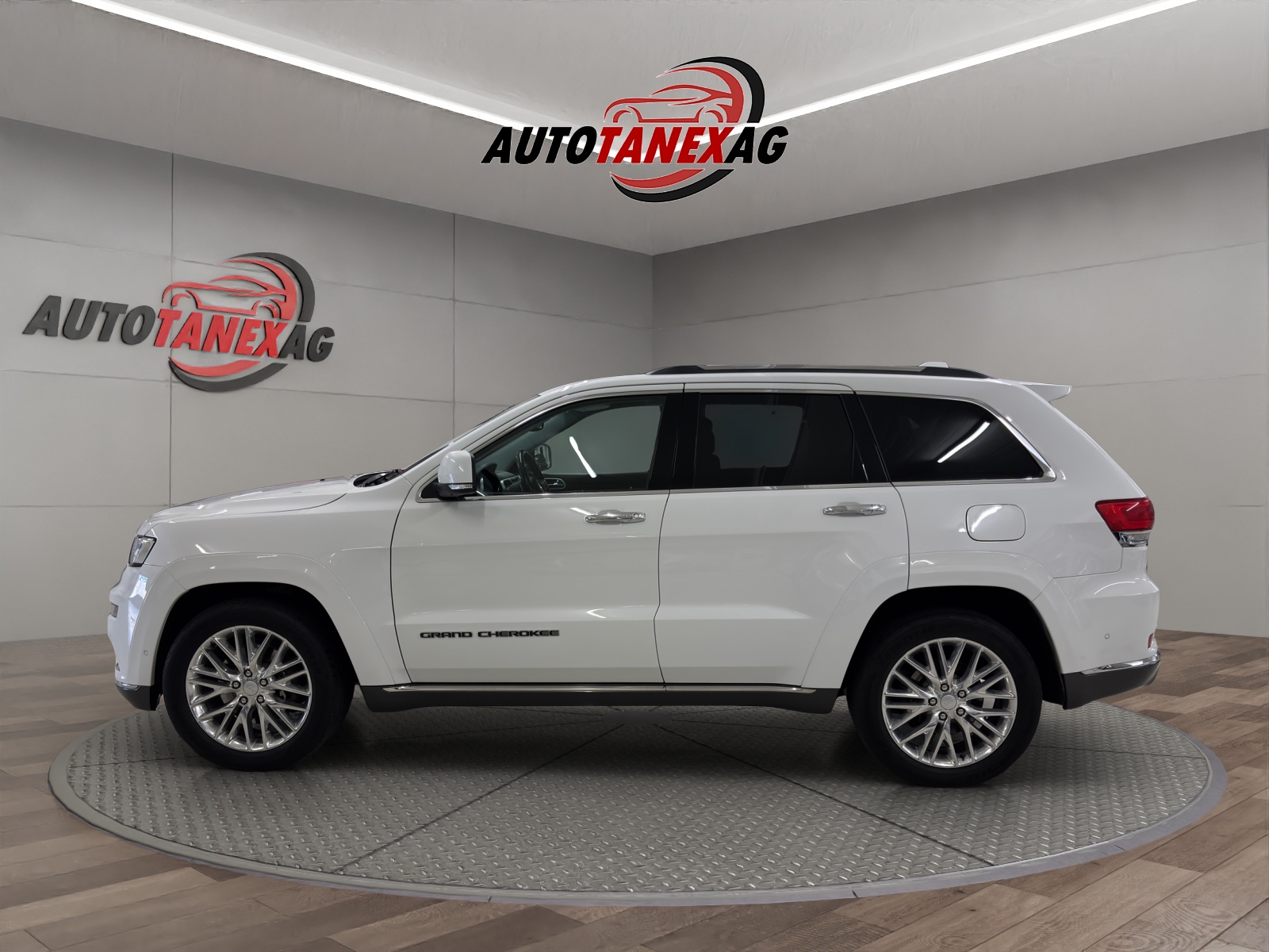 JEEP Grand Cherokee 3.0 CRD Summit Automatic-showroom-element-1