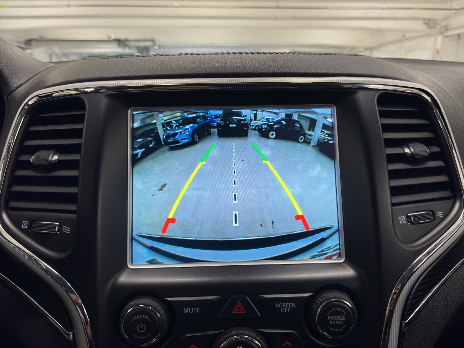 JEEP Grand Cherokee 3.0 CRD Summit Automatic-image-22