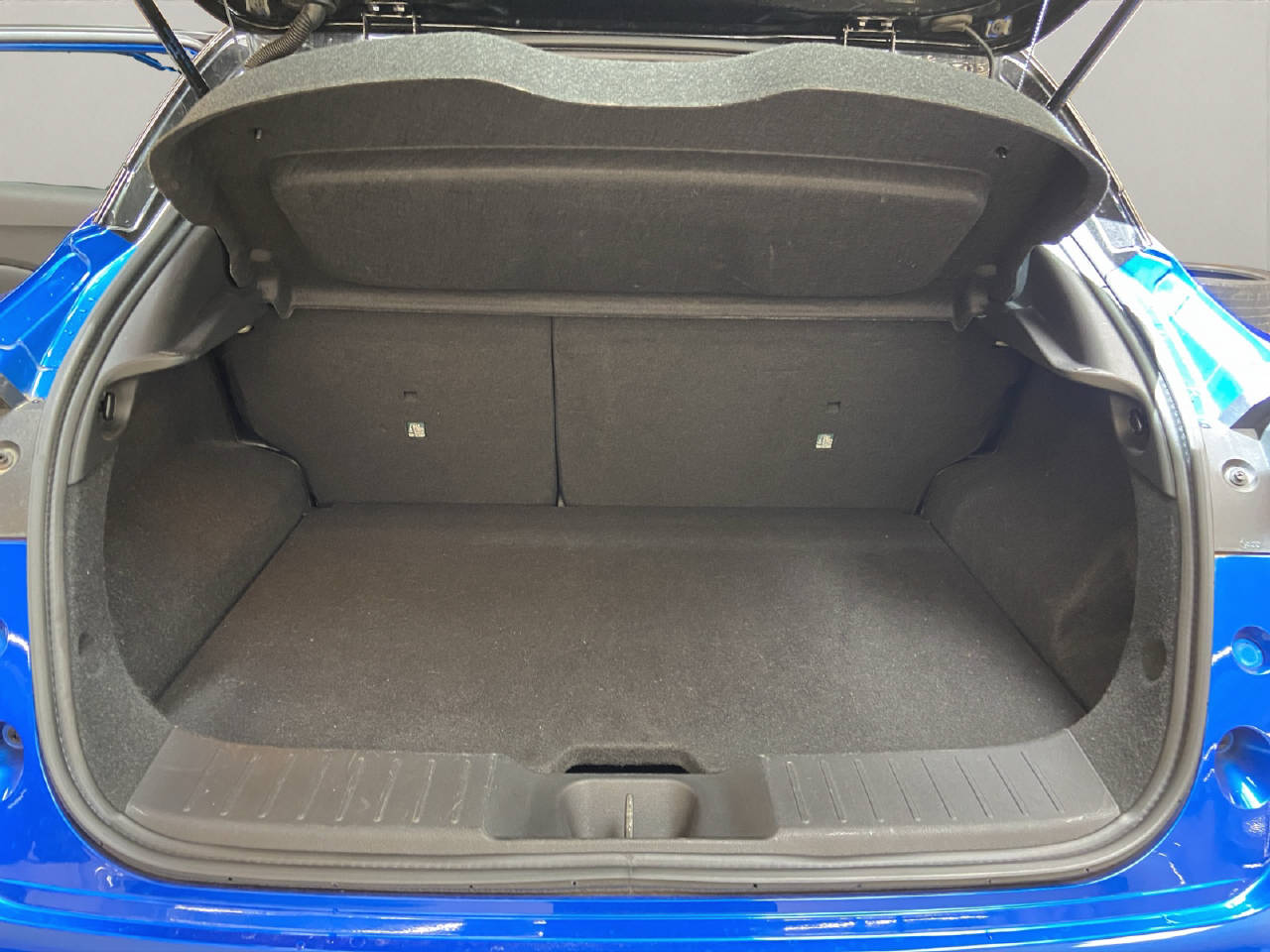 NISSAN Juke 1.6 Hybrid N-Connecta-image-13