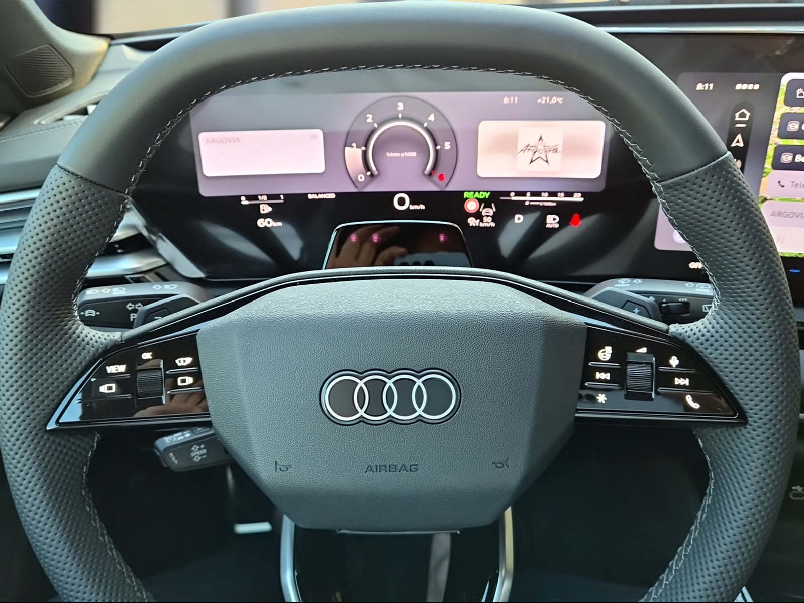 AUDI A5 Avant TDI quattro 150 kW Attraction S tronic Mythosschwarz Metallic-image-10