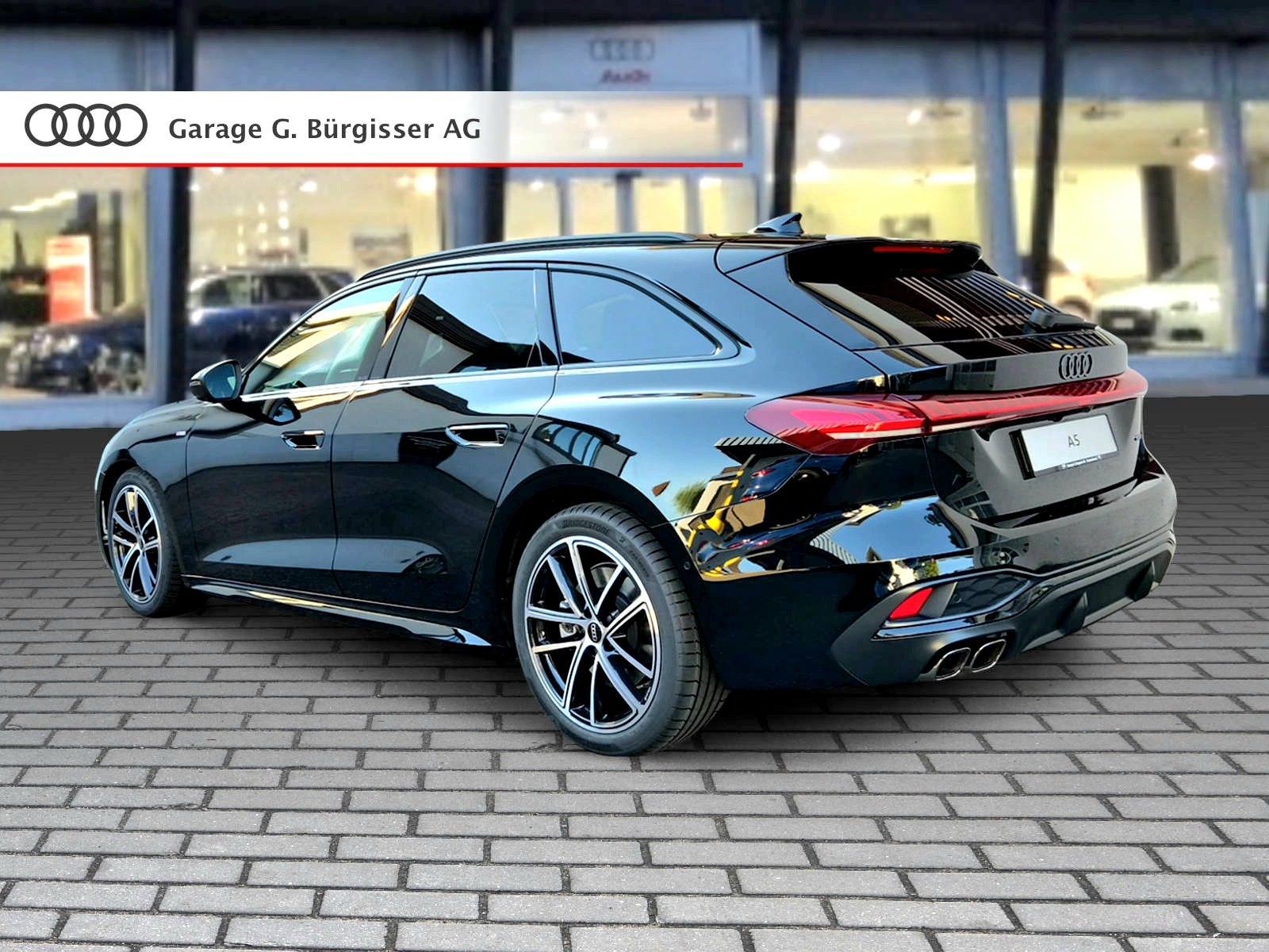 AUDI A5 Avant TDI quattro 150 kW Attraction S tronic Mythosschwarz Metallic-image-3